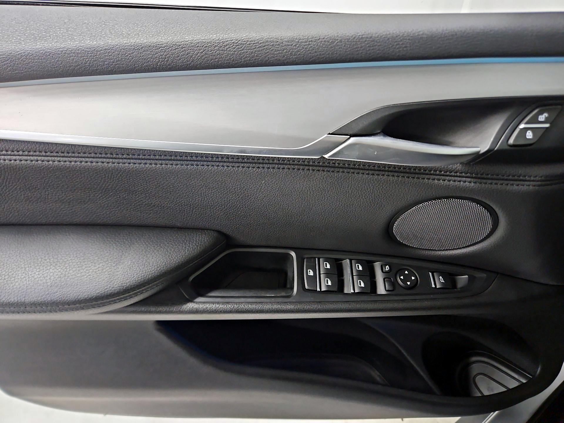 Thumbnail: 2016 BMW X5 - 12