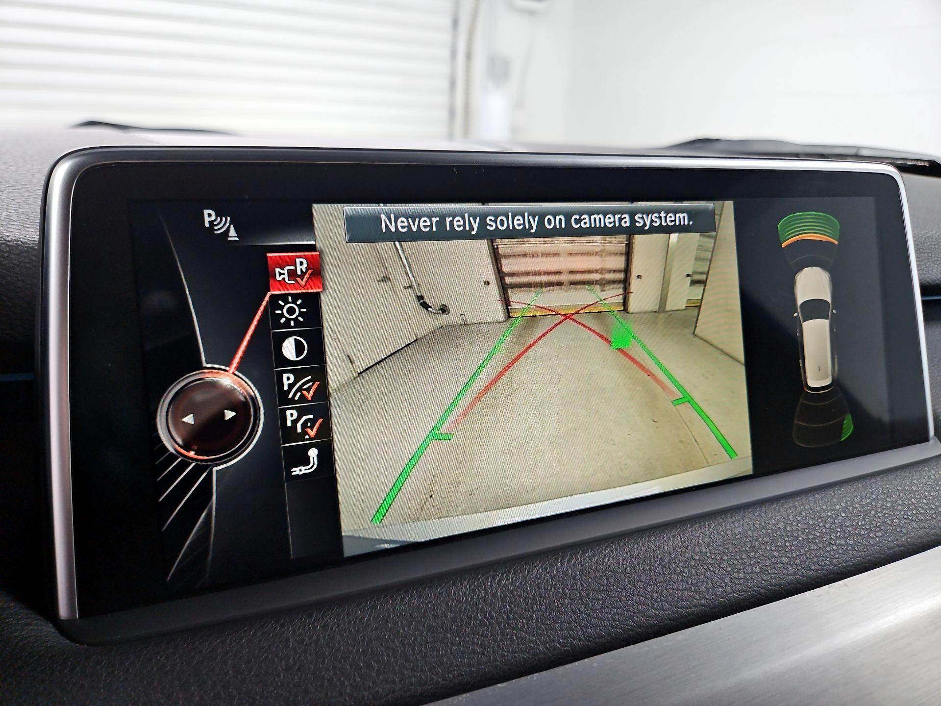 Thumbnail: 2016 BMW X5 - 15