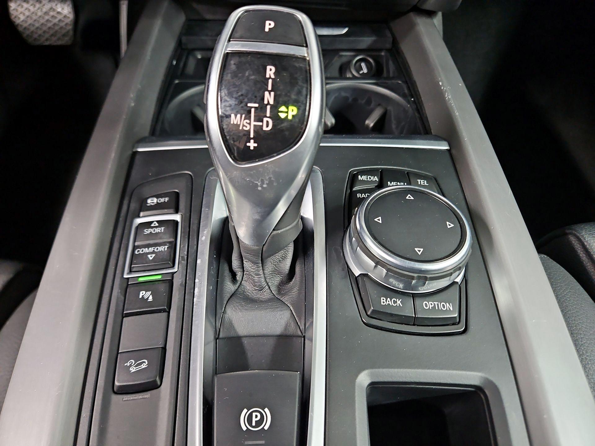 Thumbnail: 2016 BMW X5 - 18