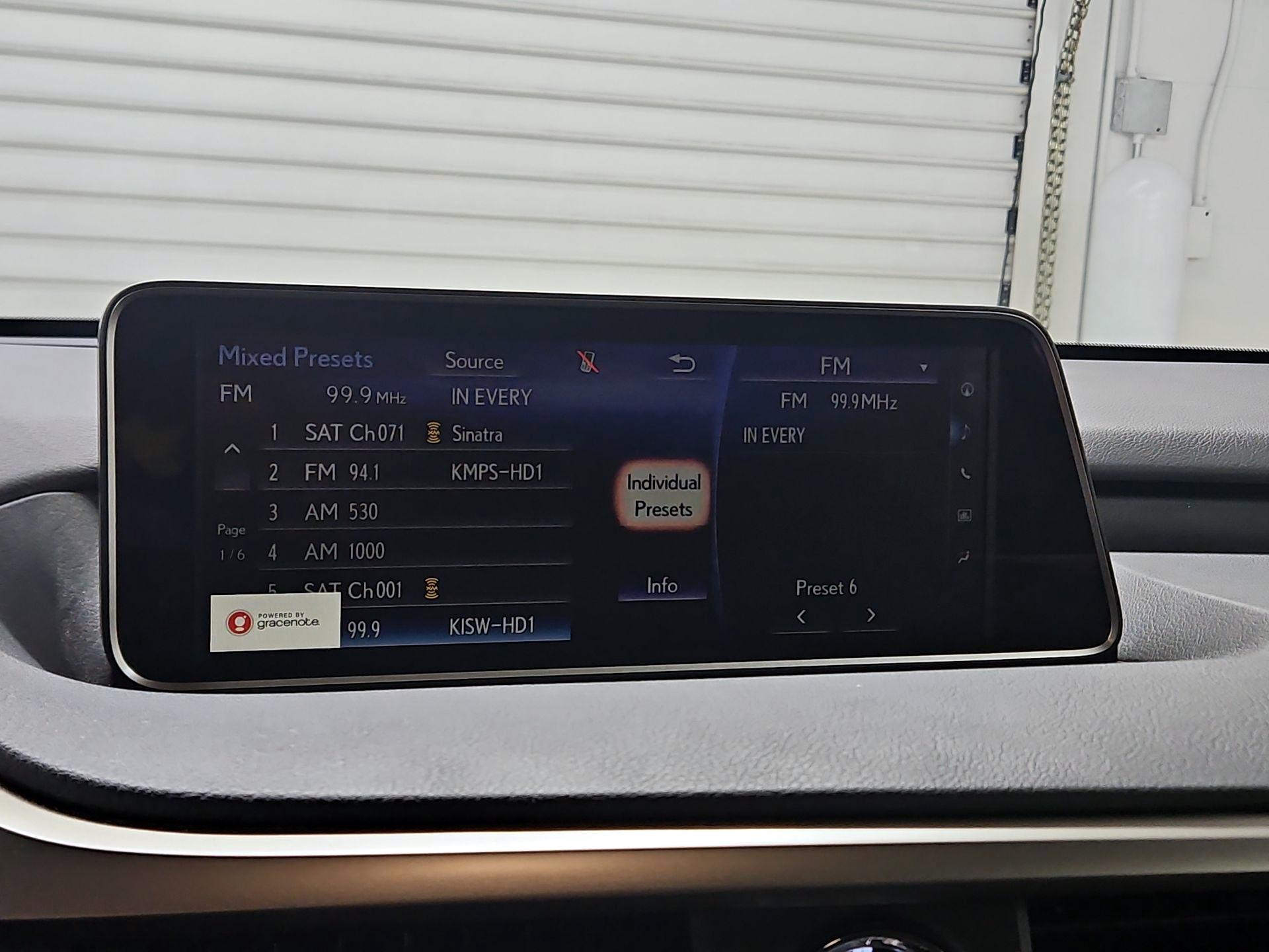 Thumbnail: 2017 Lexus RX - 16