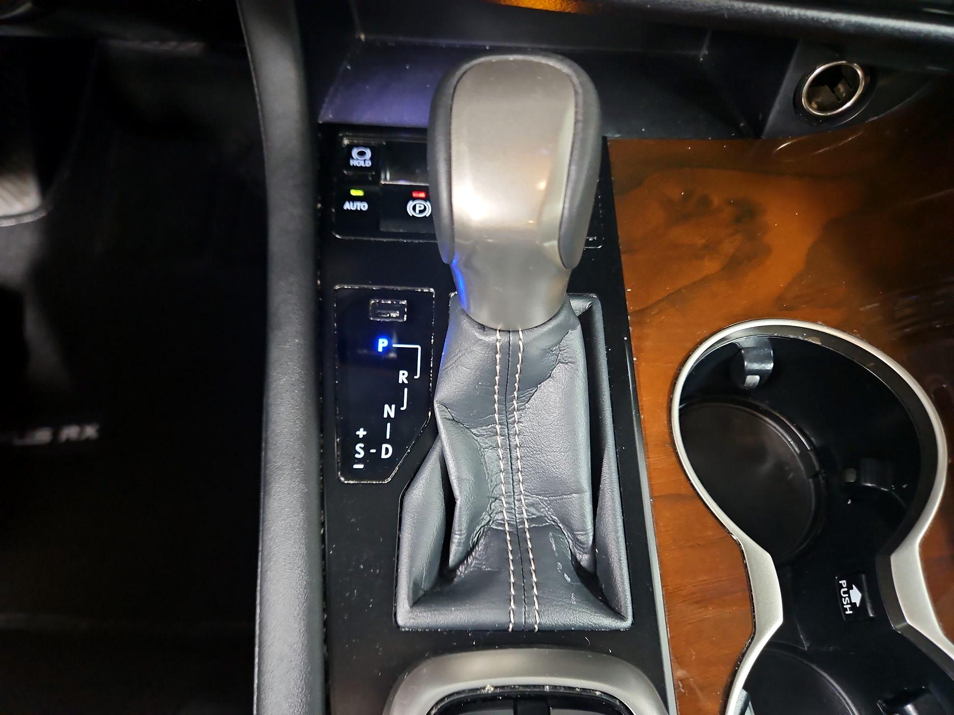 Thumbnail: 2017 Lexus RX - 18