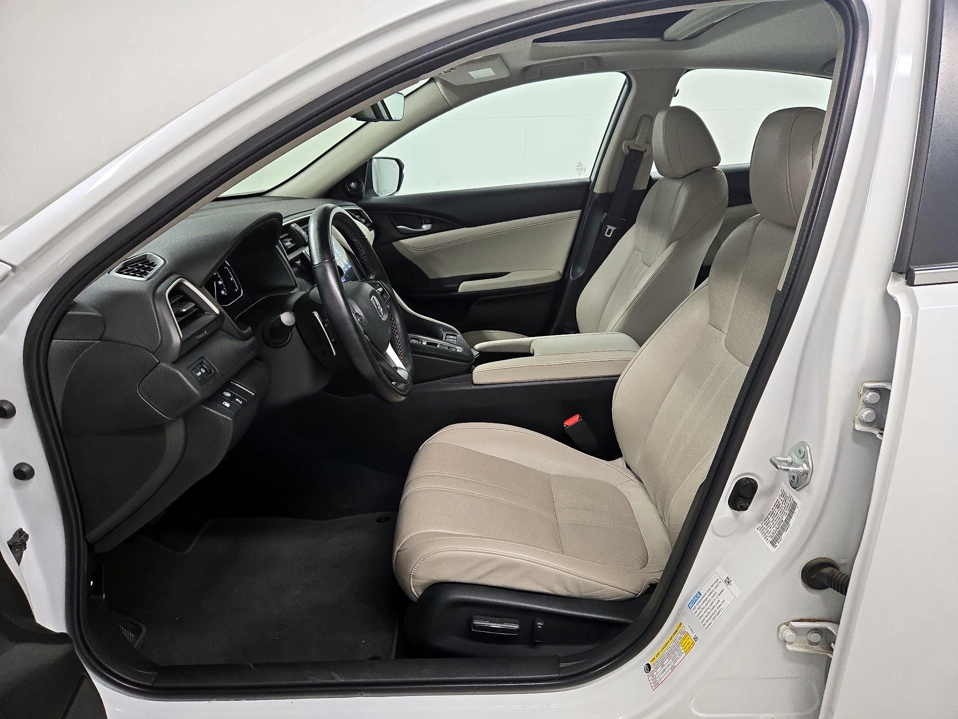 Thumbnail: 2021 Honda Insight - 11