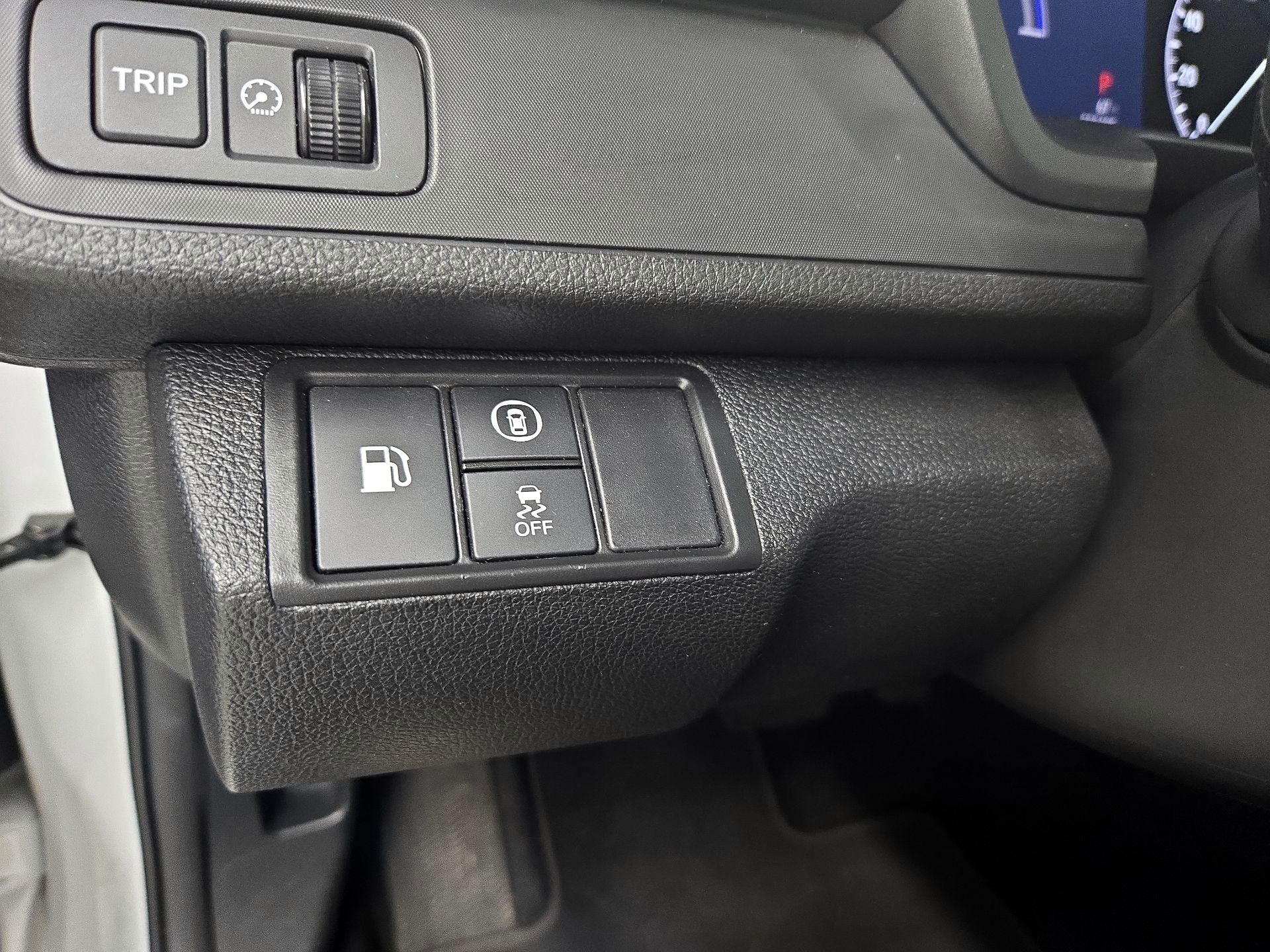 Thumbnail: 2021 Honda Insight - 13