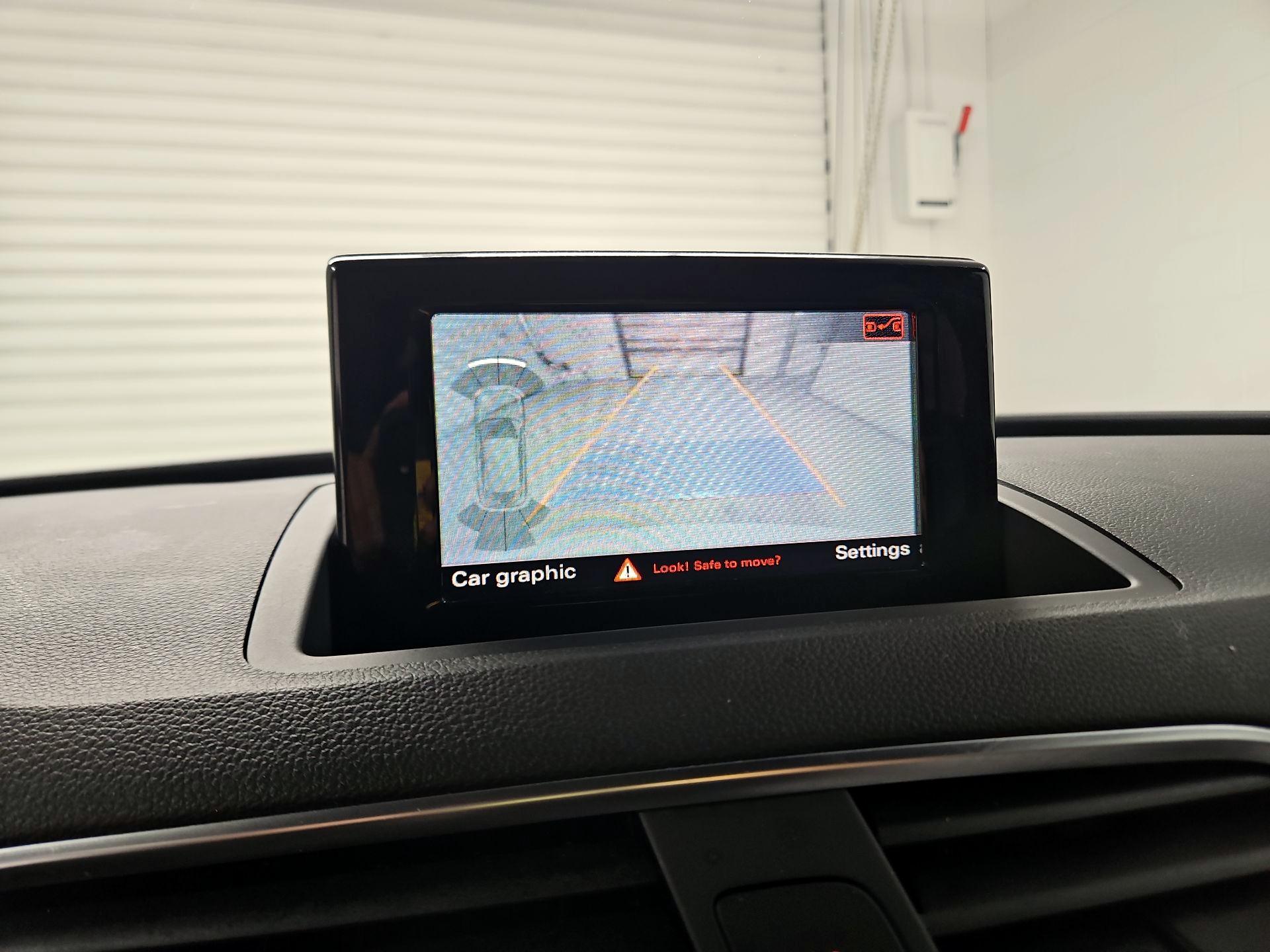 Thumbnail: 2018 Audi Q3 - 14