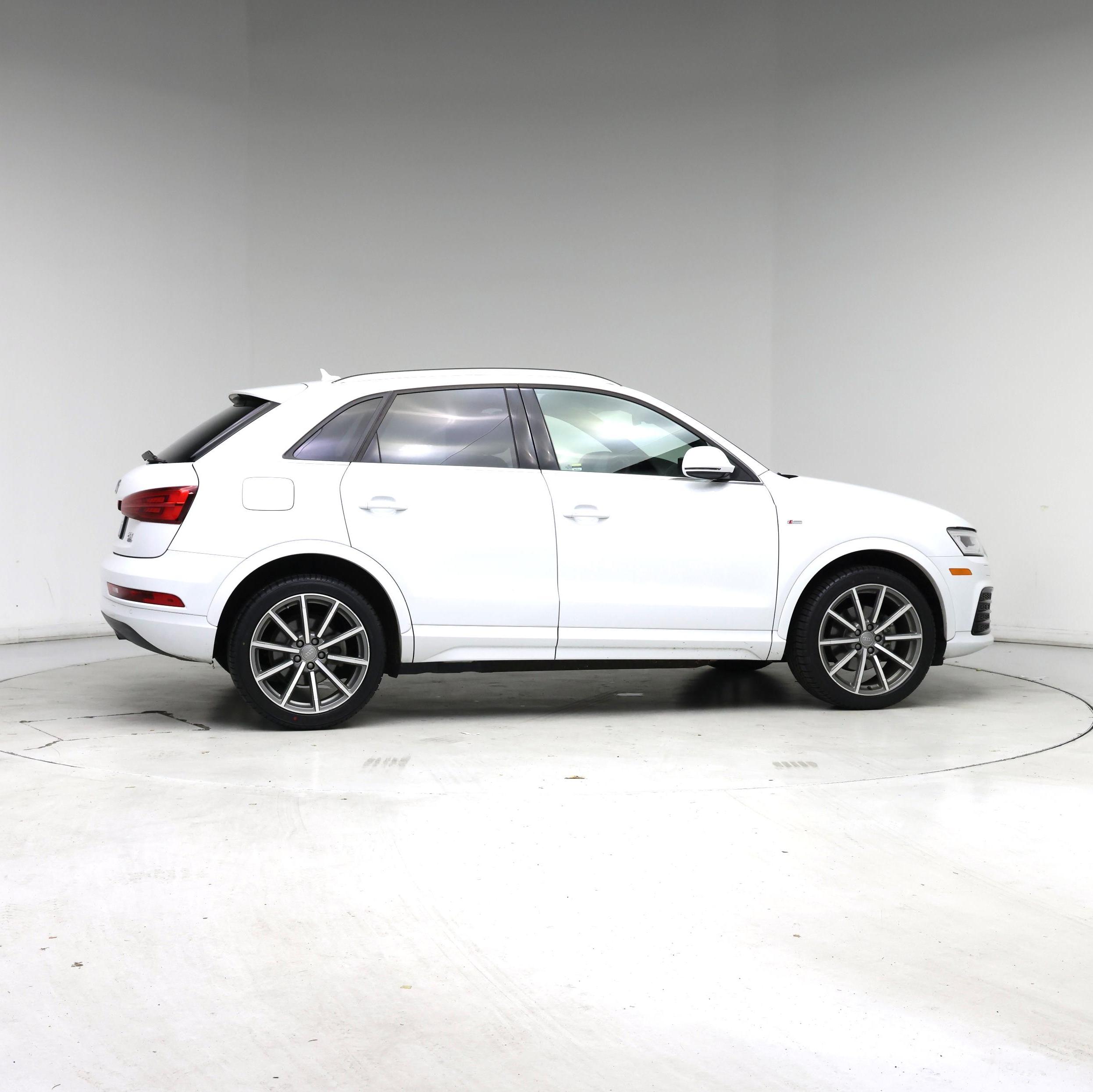 Thumbnail: 2018 Audi Q3 - 7