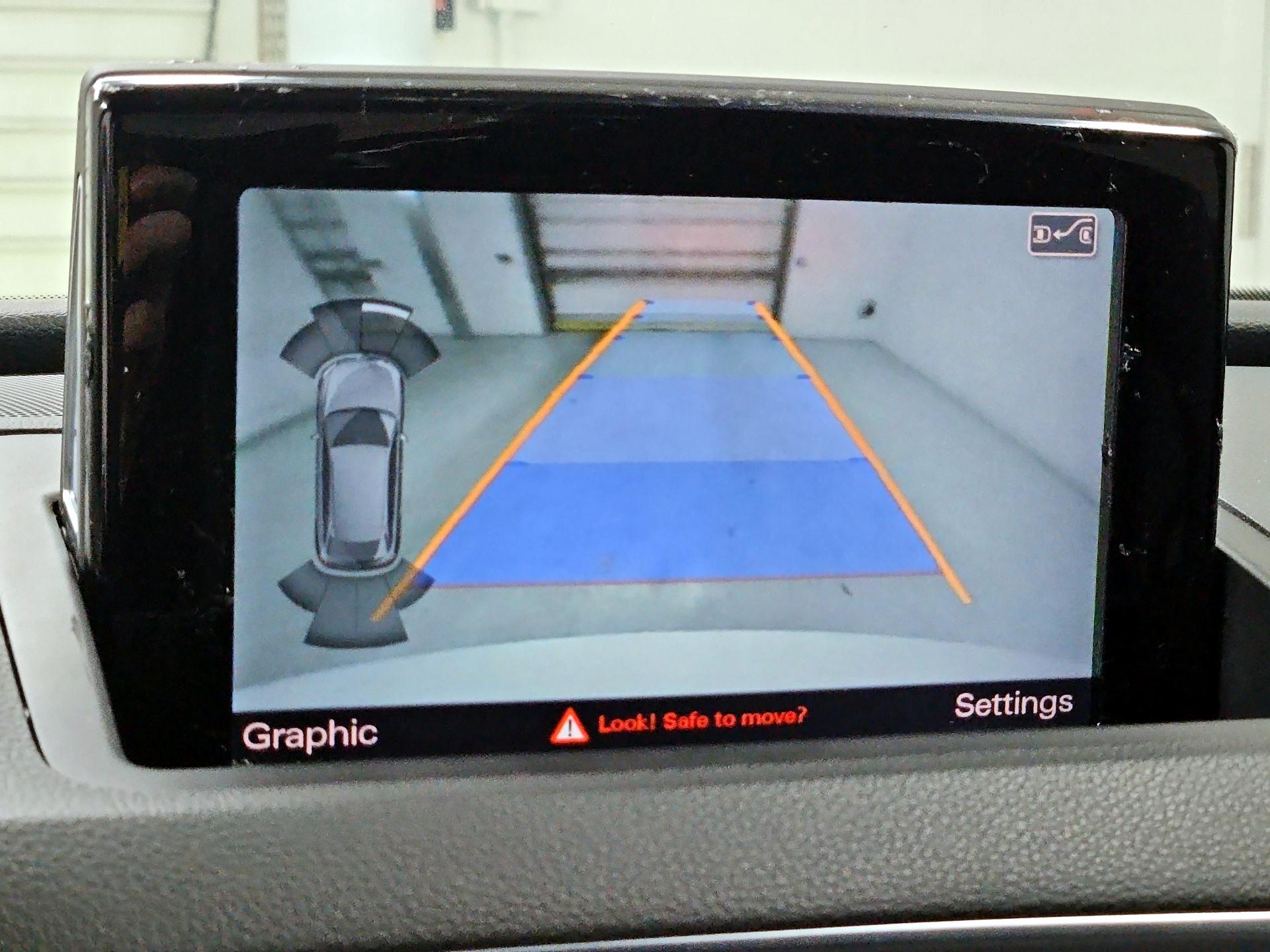 Thumbnail: 2018 Audi Q3 - 15