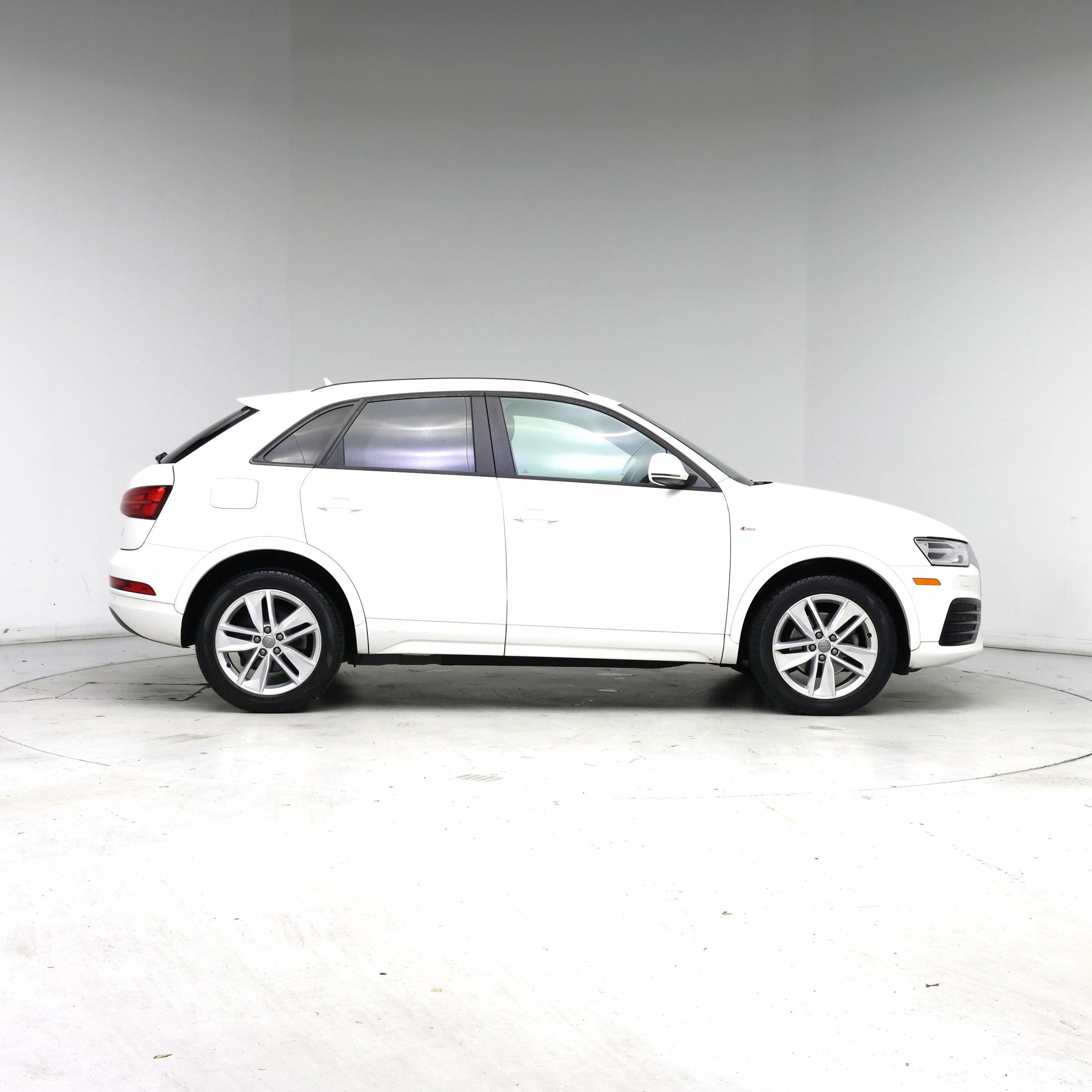 Thumbnail: 2018 Audi Q3 - 7