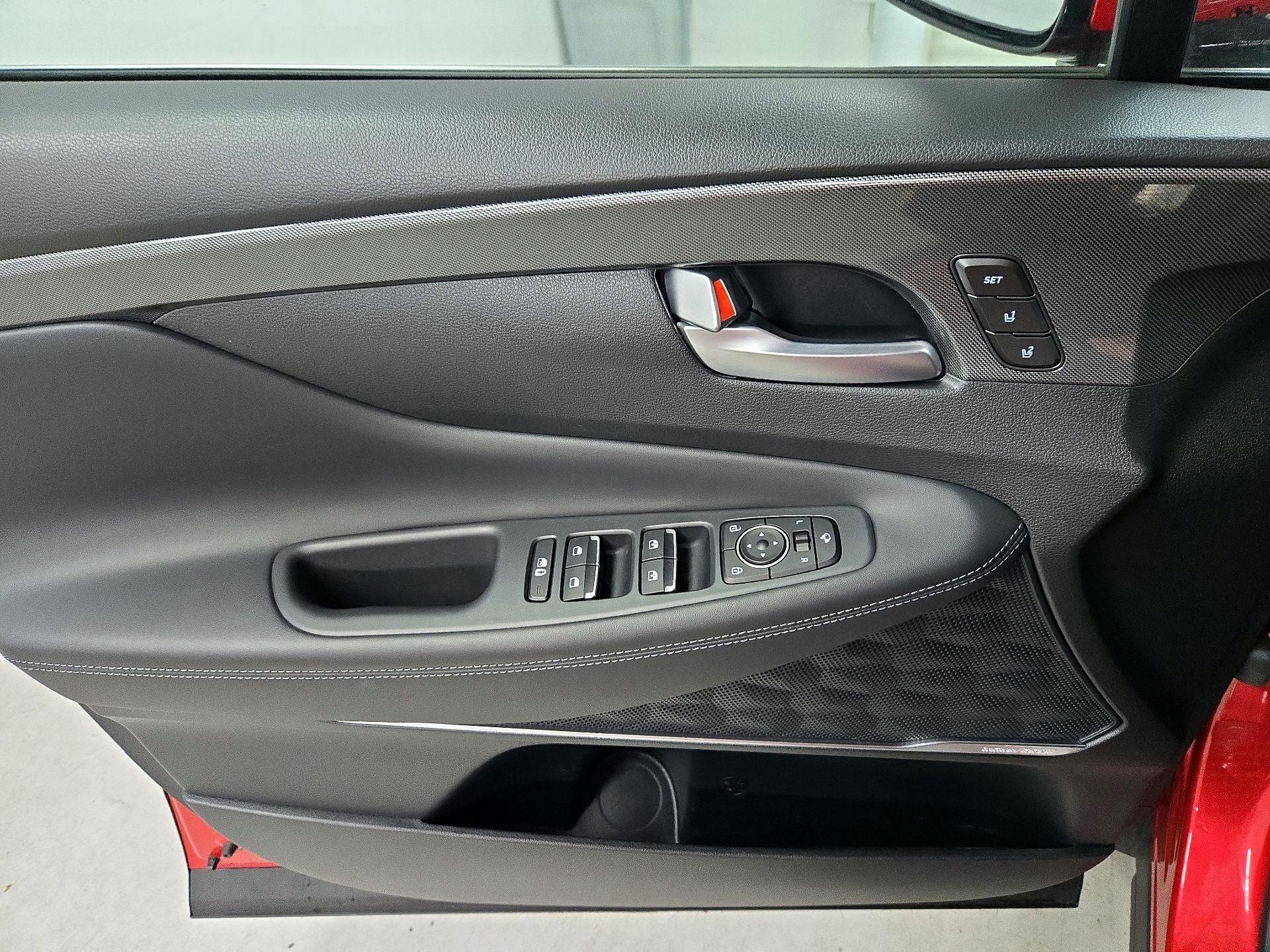 Thumbnail: 2023 Hyundai Santa Fe - 12