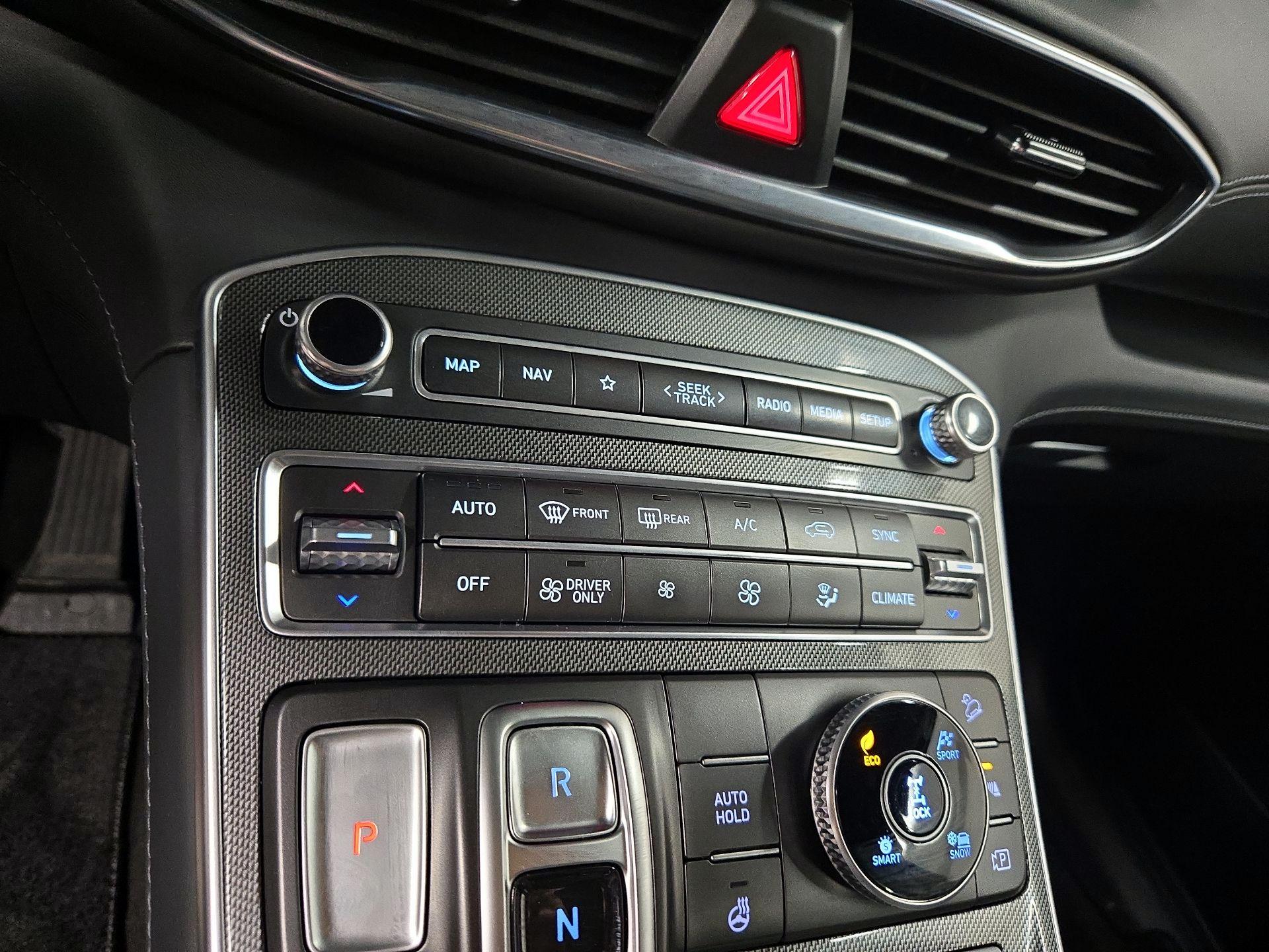 Thumbnail: 2023 Hyundai Santa Fe - 17