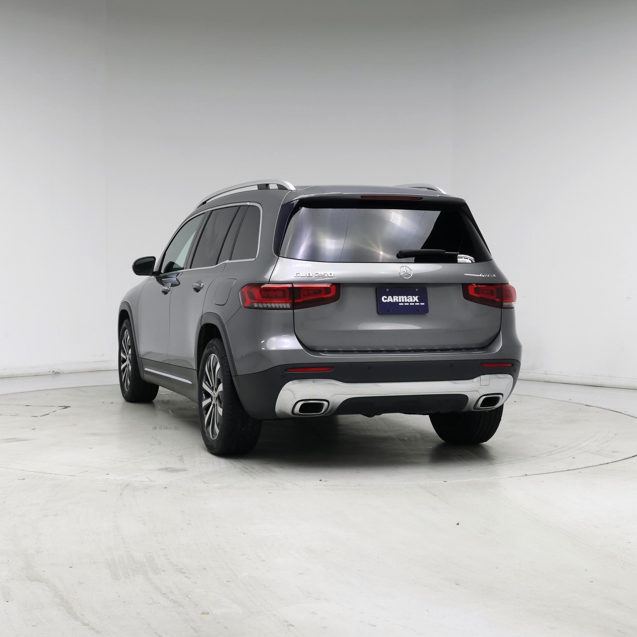 Thumbnail: 2020 Mercedes-Benz GLB - 6