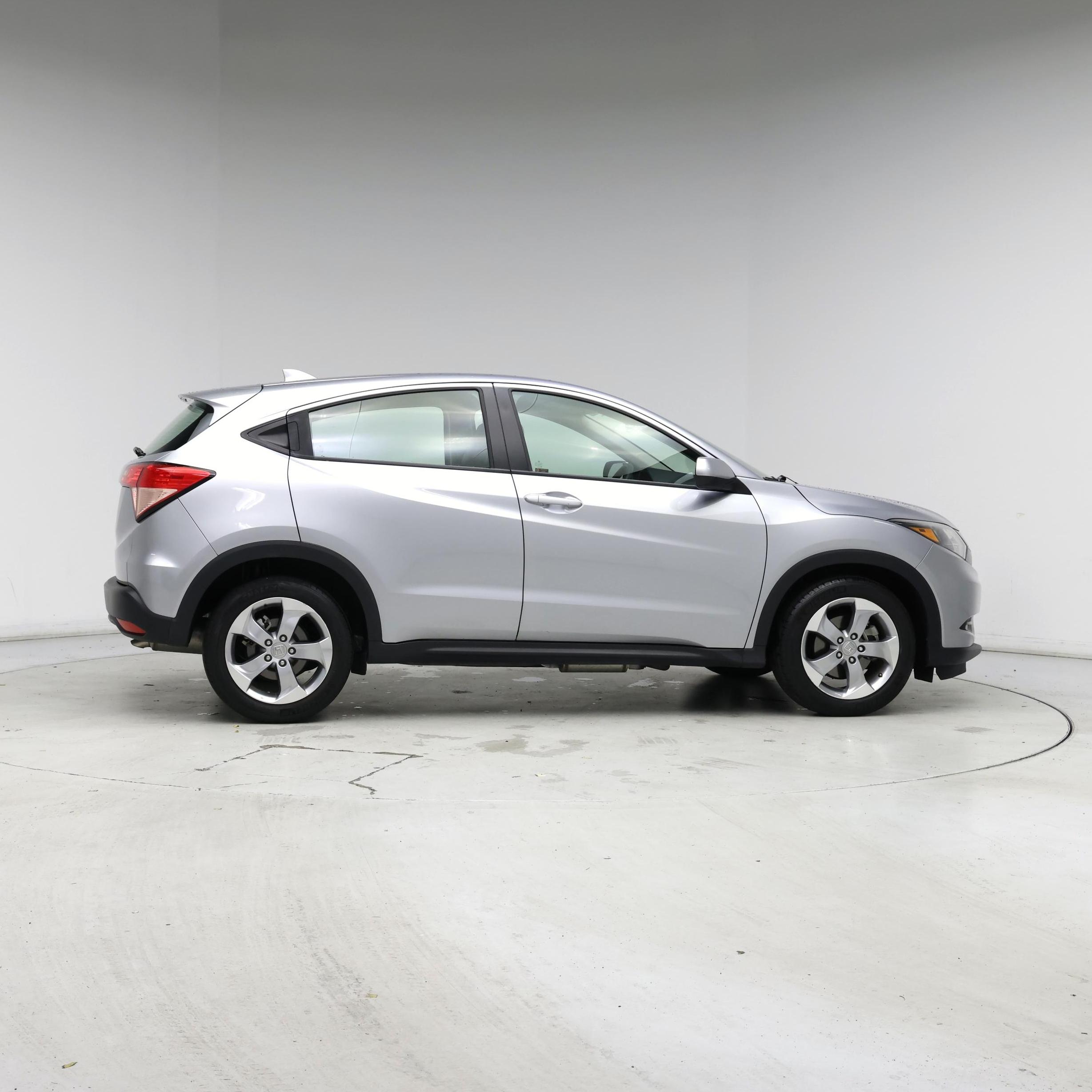 Thumbnail: 2017 Honda HR-V - 7