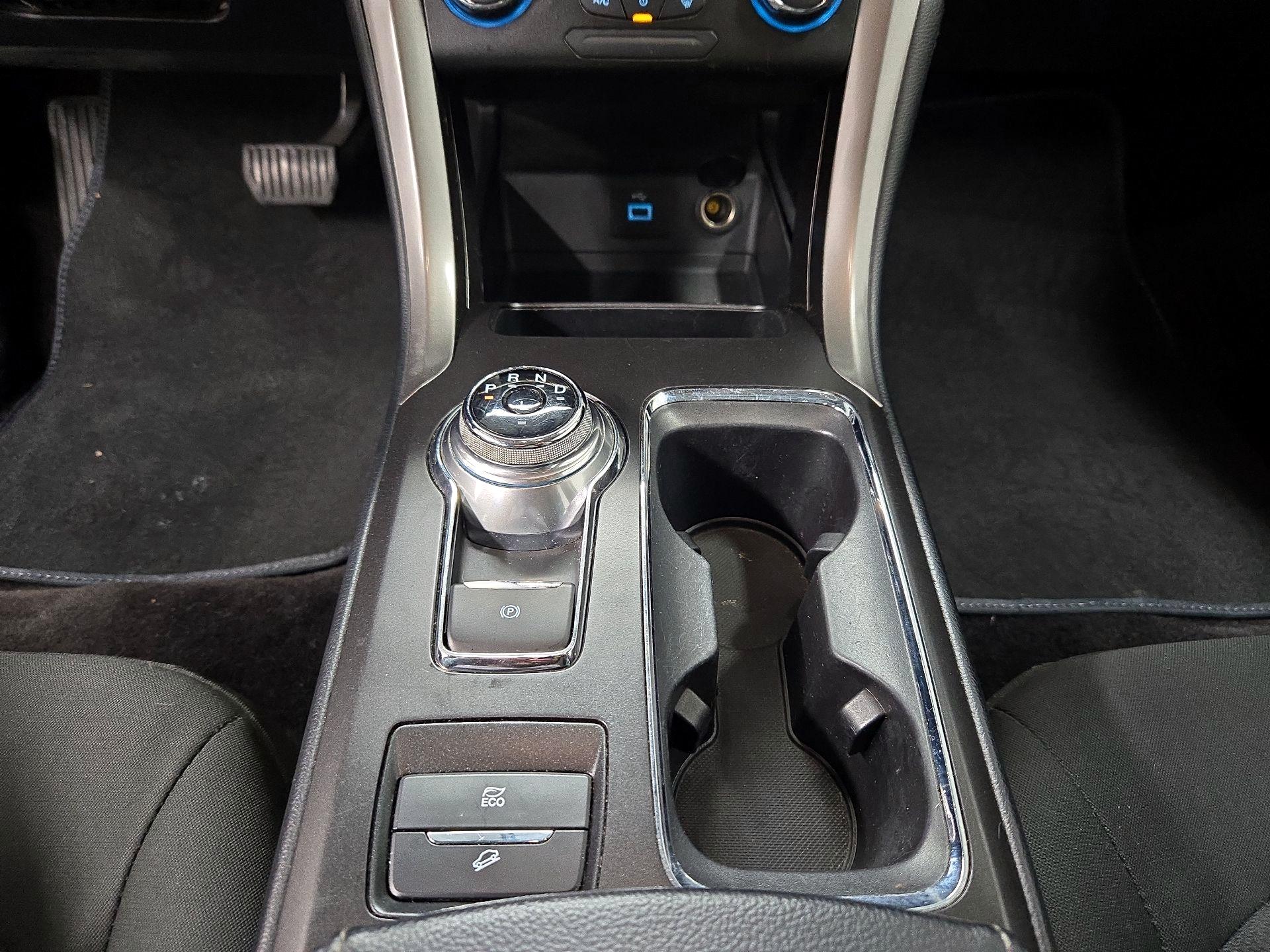 Thumbnail: 2017 Ford Fusion - 17