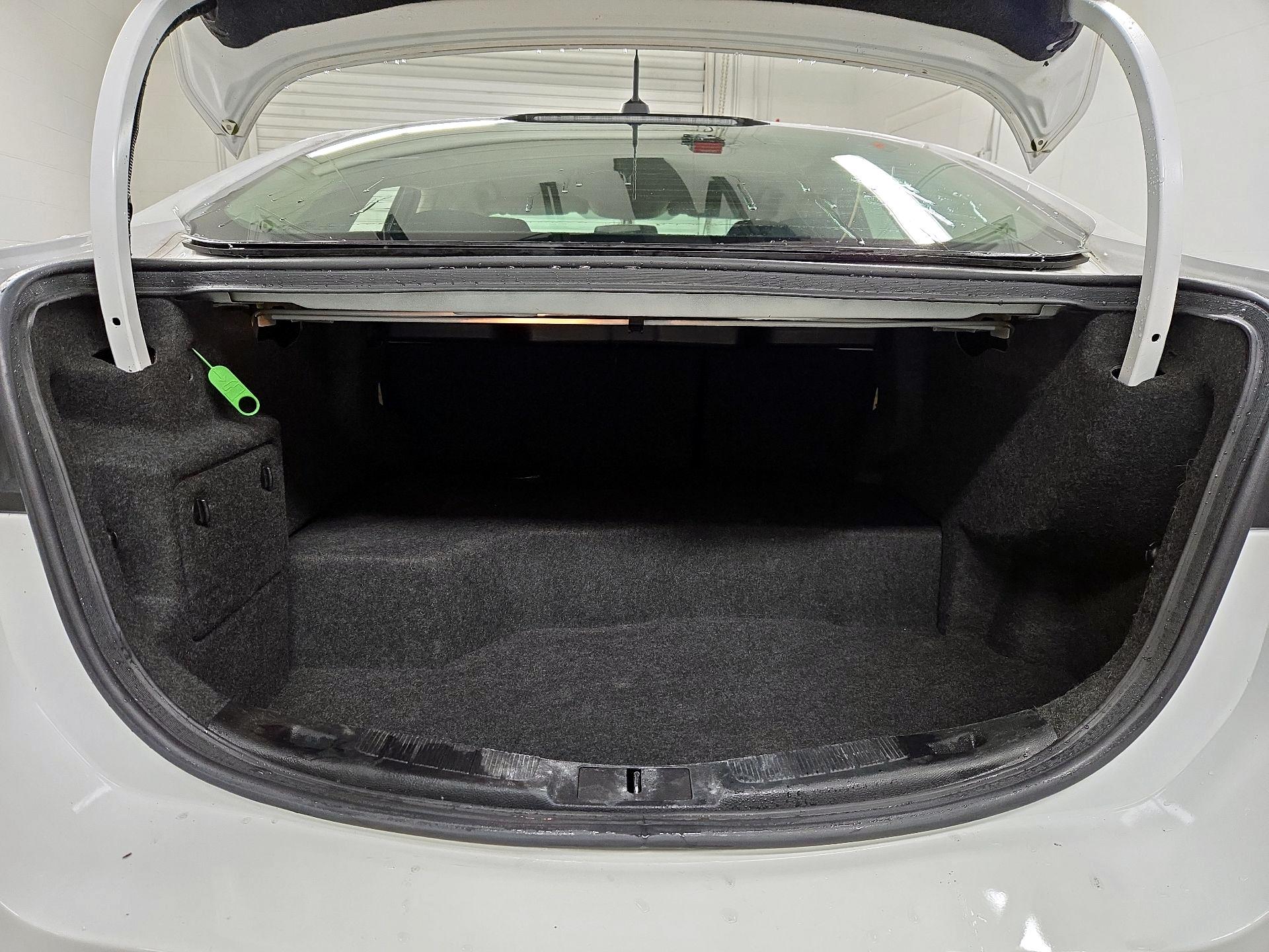 Thumbnail: 2017 Ford Fusion - 20