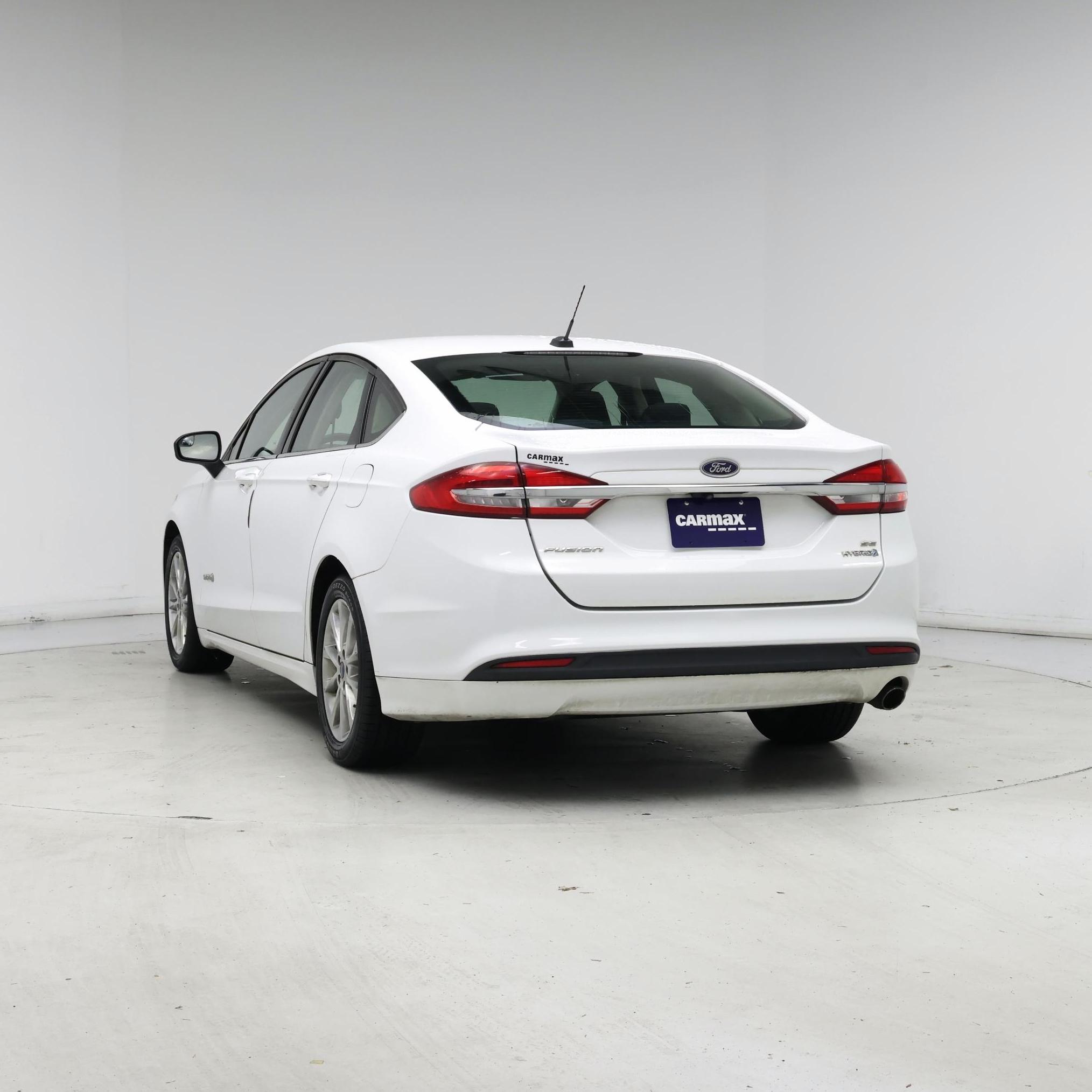 Thumbnail: 2017 Ford Fusion - 6