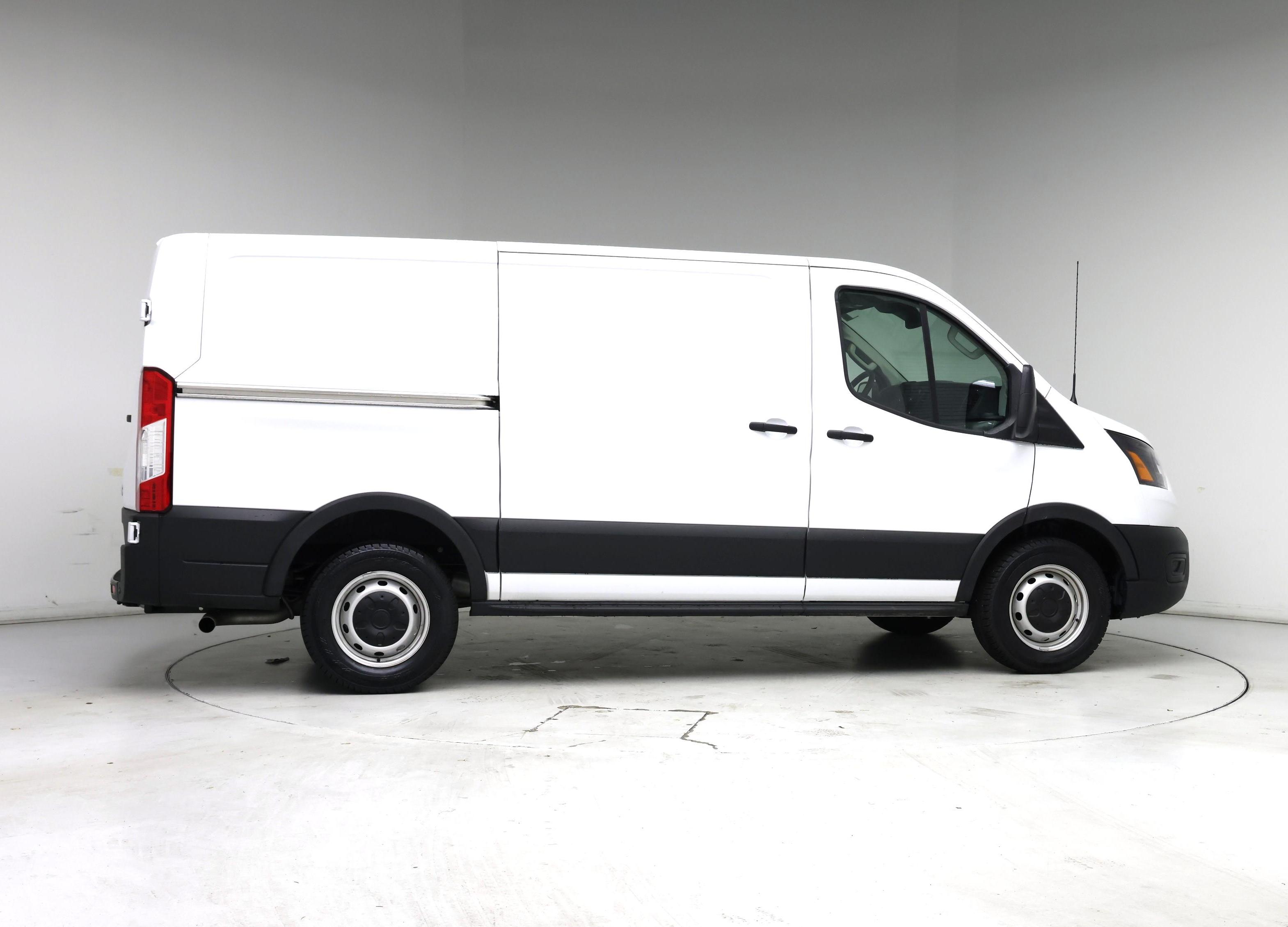 Thumbnail: 2025 Ford Transit Series - 7