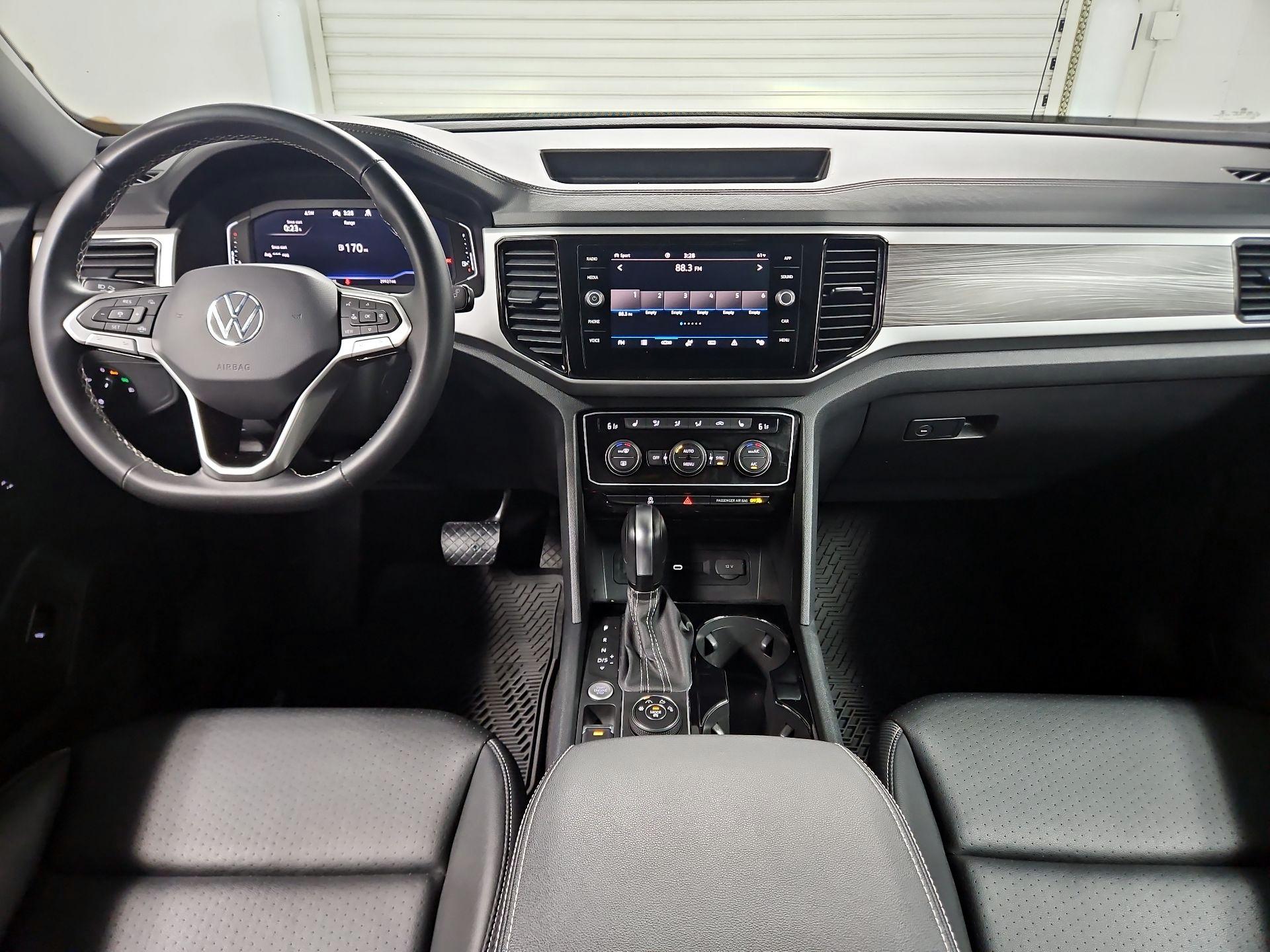 Thumbnail: 2022 Volkswagen Atlas - 9