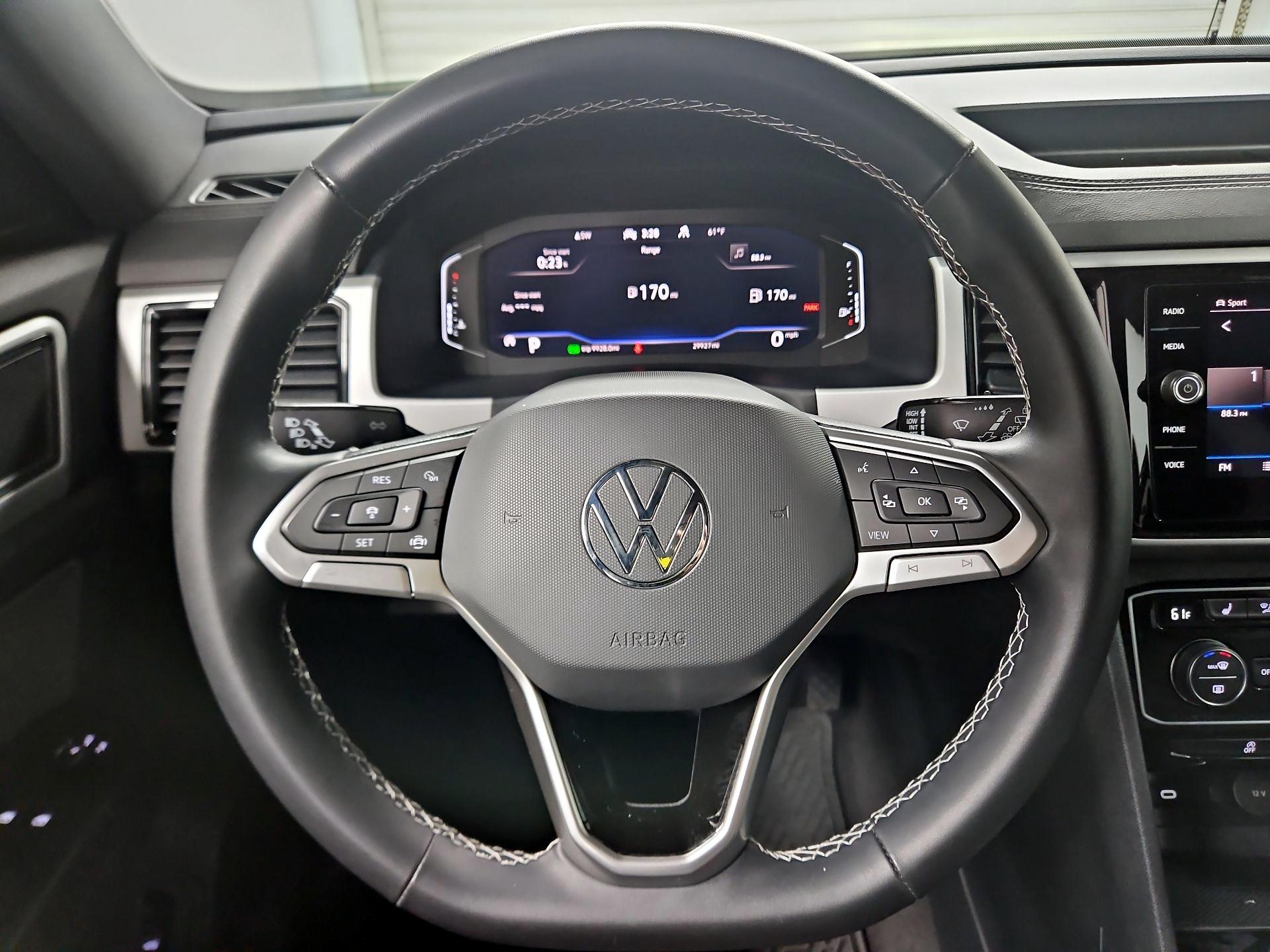 Thumbnail: 2022 Volkswagen Atlas - 10