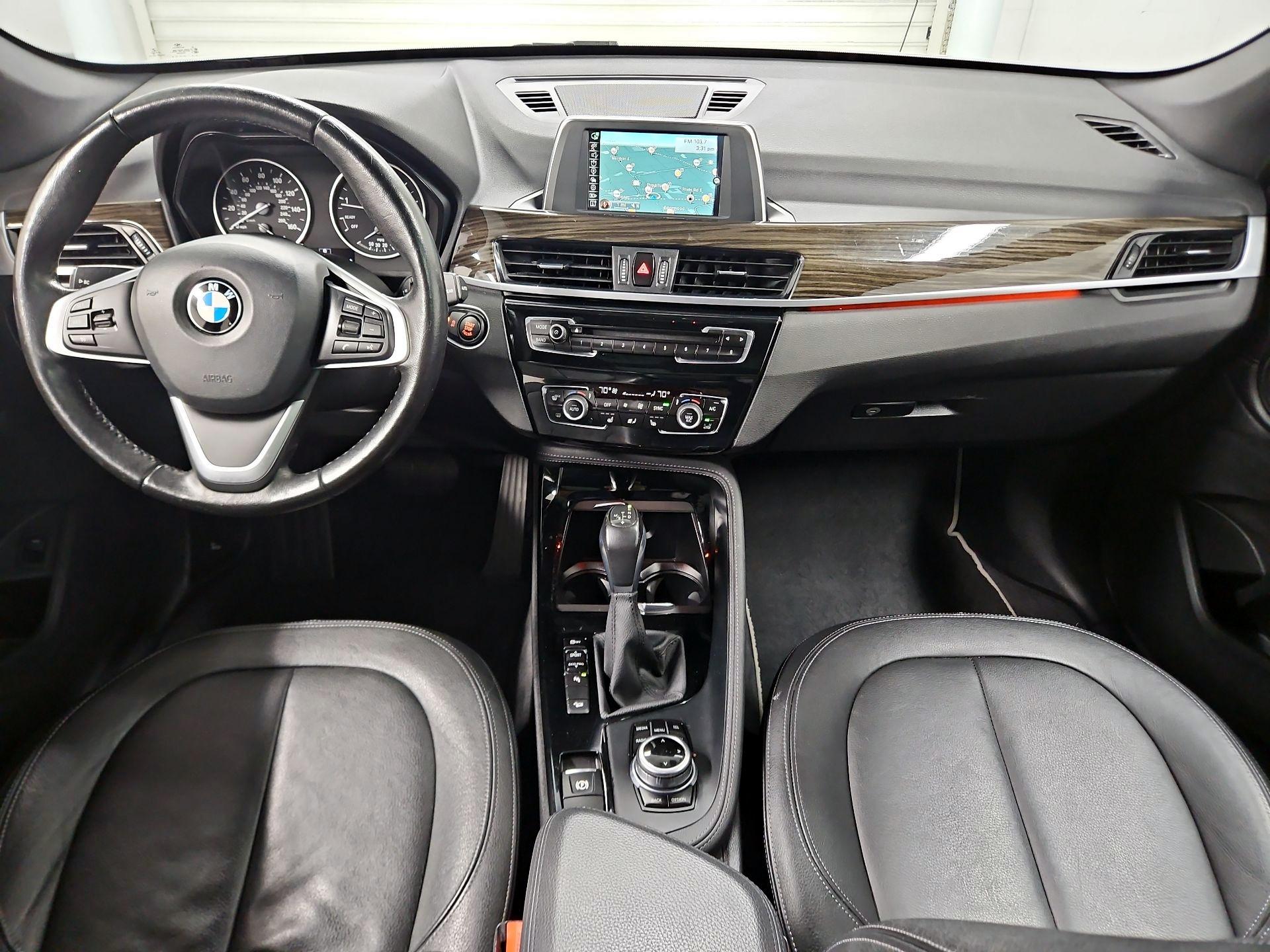 Thumbnail: 2016 BMW X1 - 9