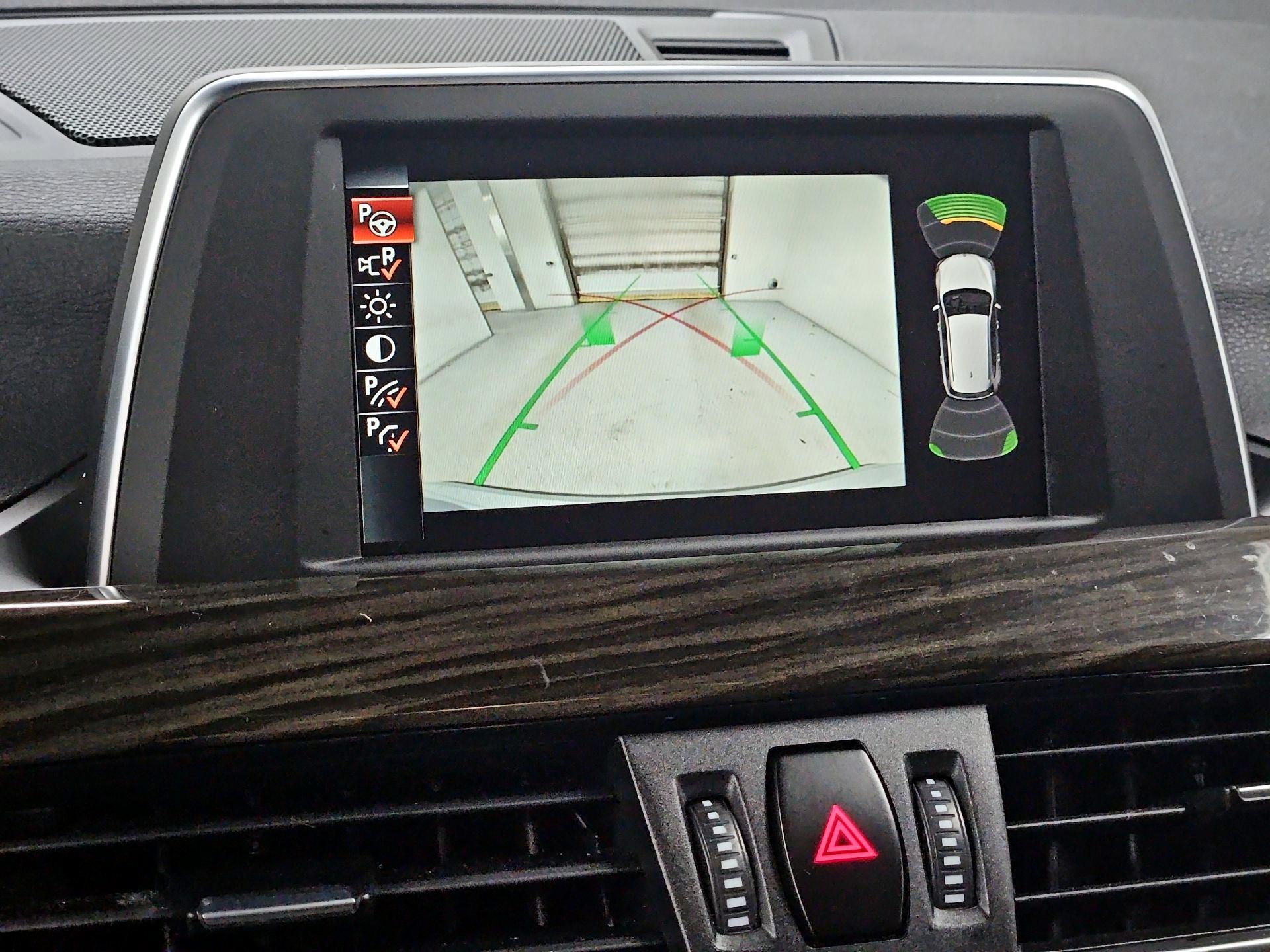 Thumbnail: 2016 BMW X1 - 15