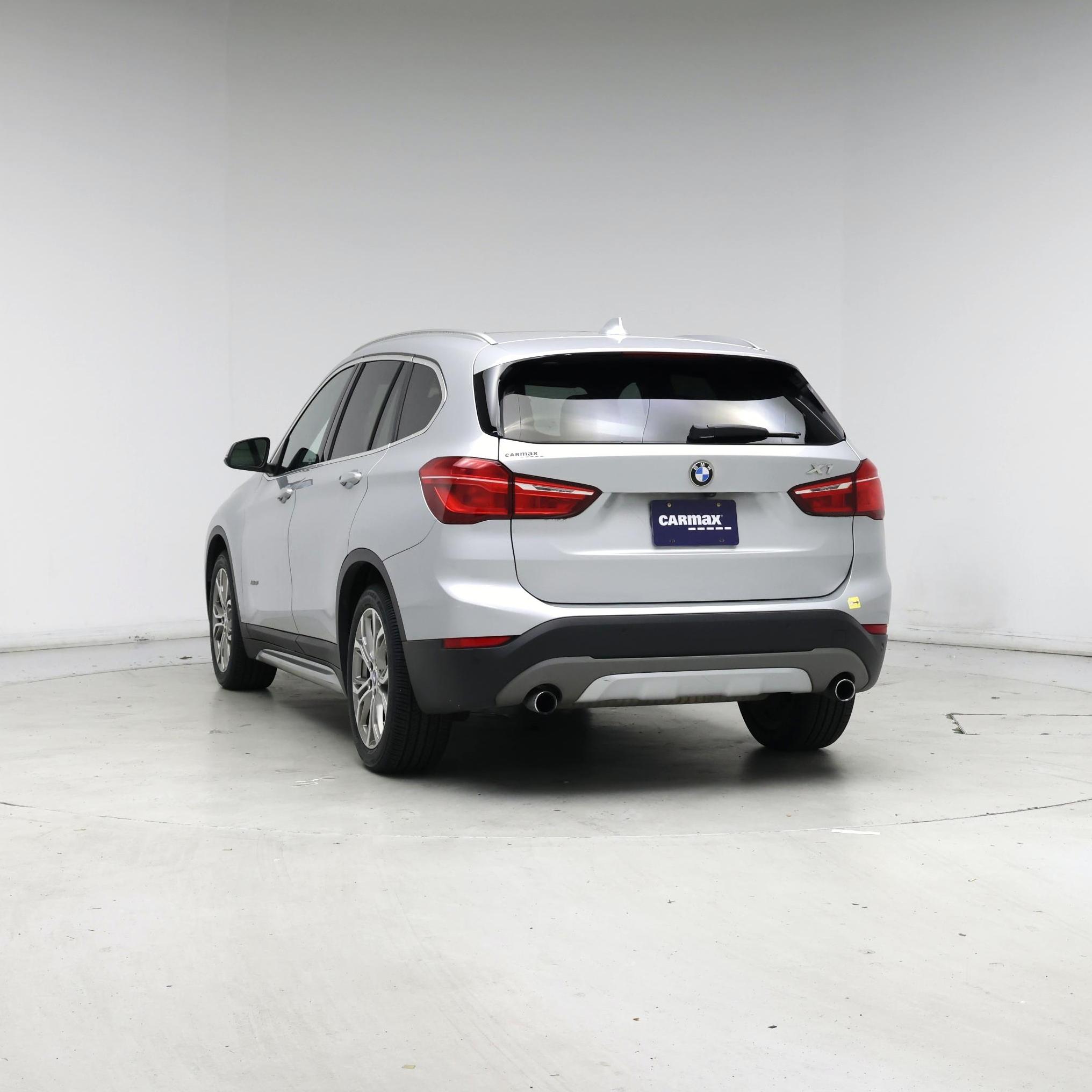 Thumbnail: 2016 BMW X1 - 6
