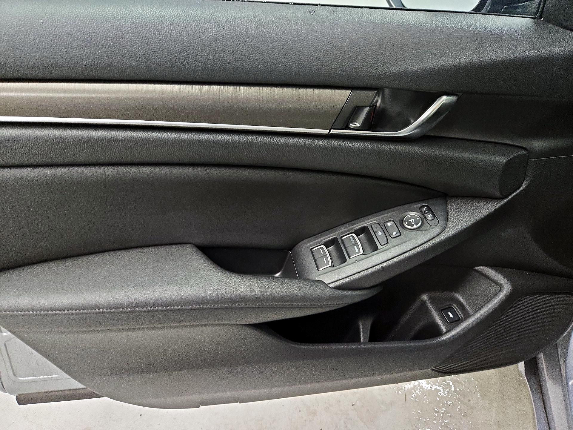 Thumbnail: 2020 Honda Accord - 12