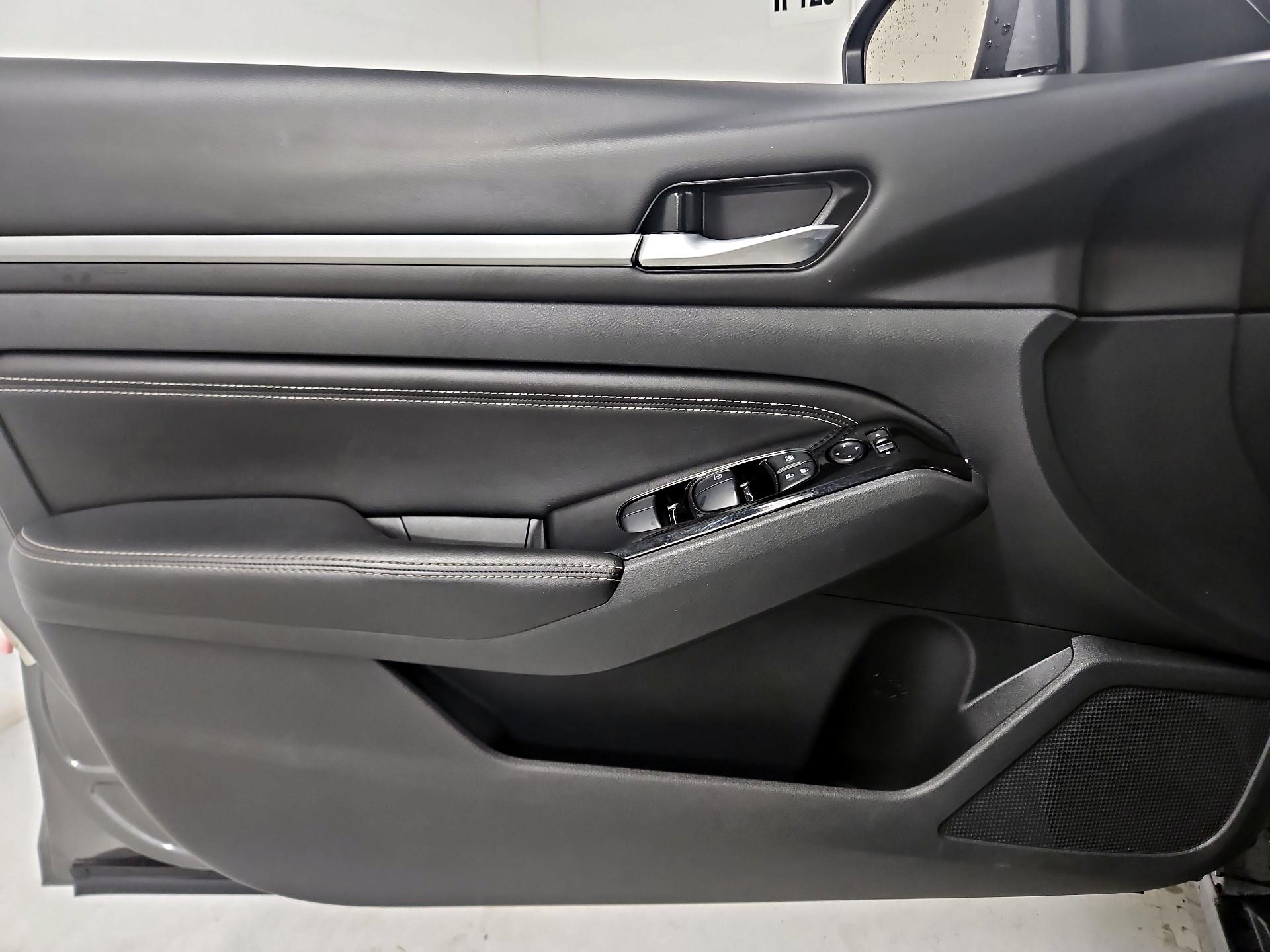 Thumbnail: 2023 Nissan Altima - 12