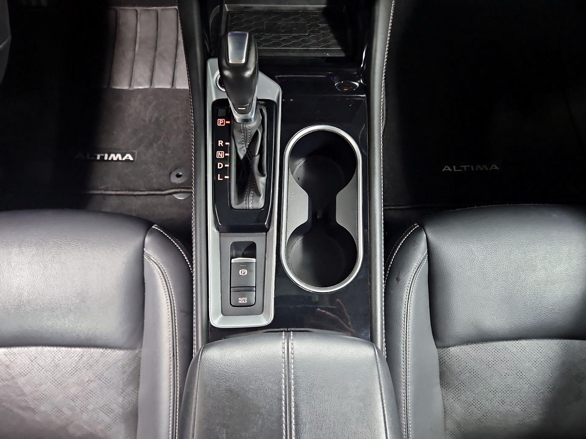 Thumbnail: 2023 Nissan Altima - 18