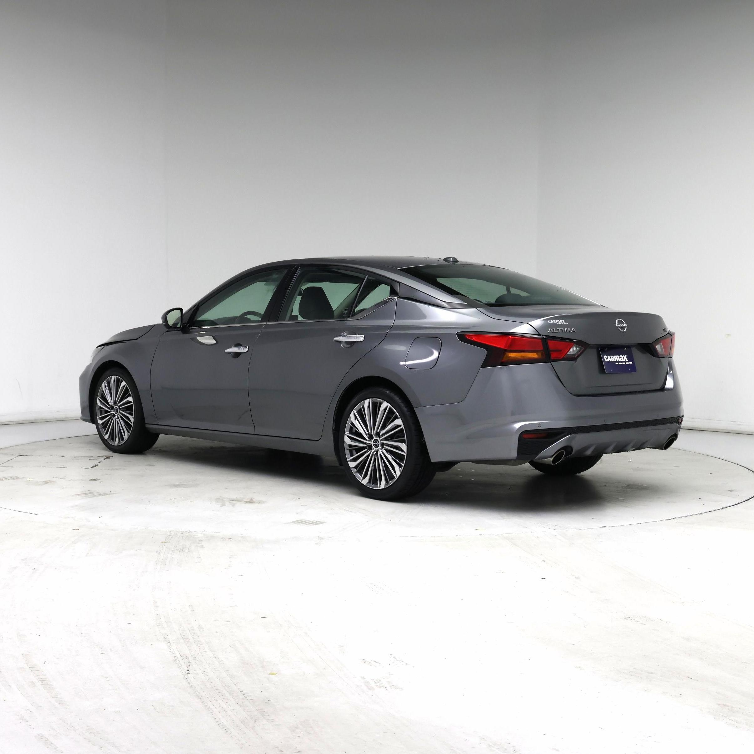 Thumbnail: 2023 Nissan Altima - 2