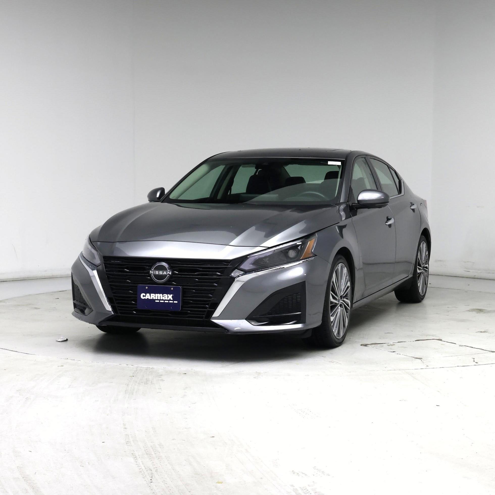 Thumbnail: 2023 Nissan Altima - 4