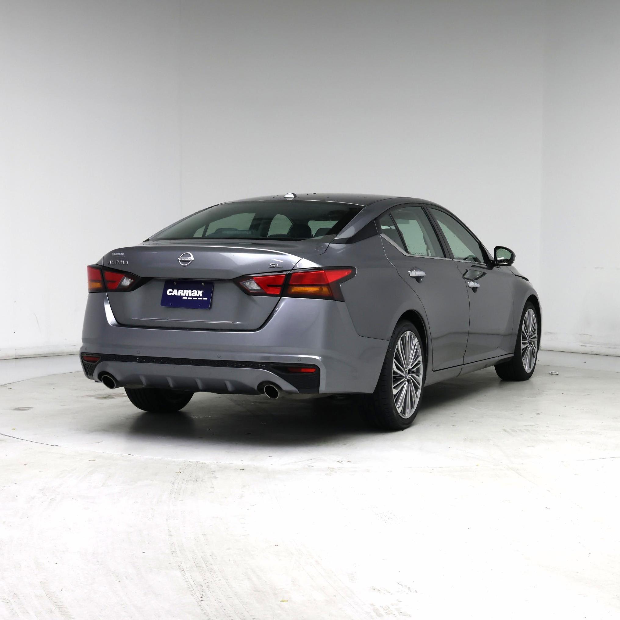 Thumbnail: 2023 Nissan Altima - 8