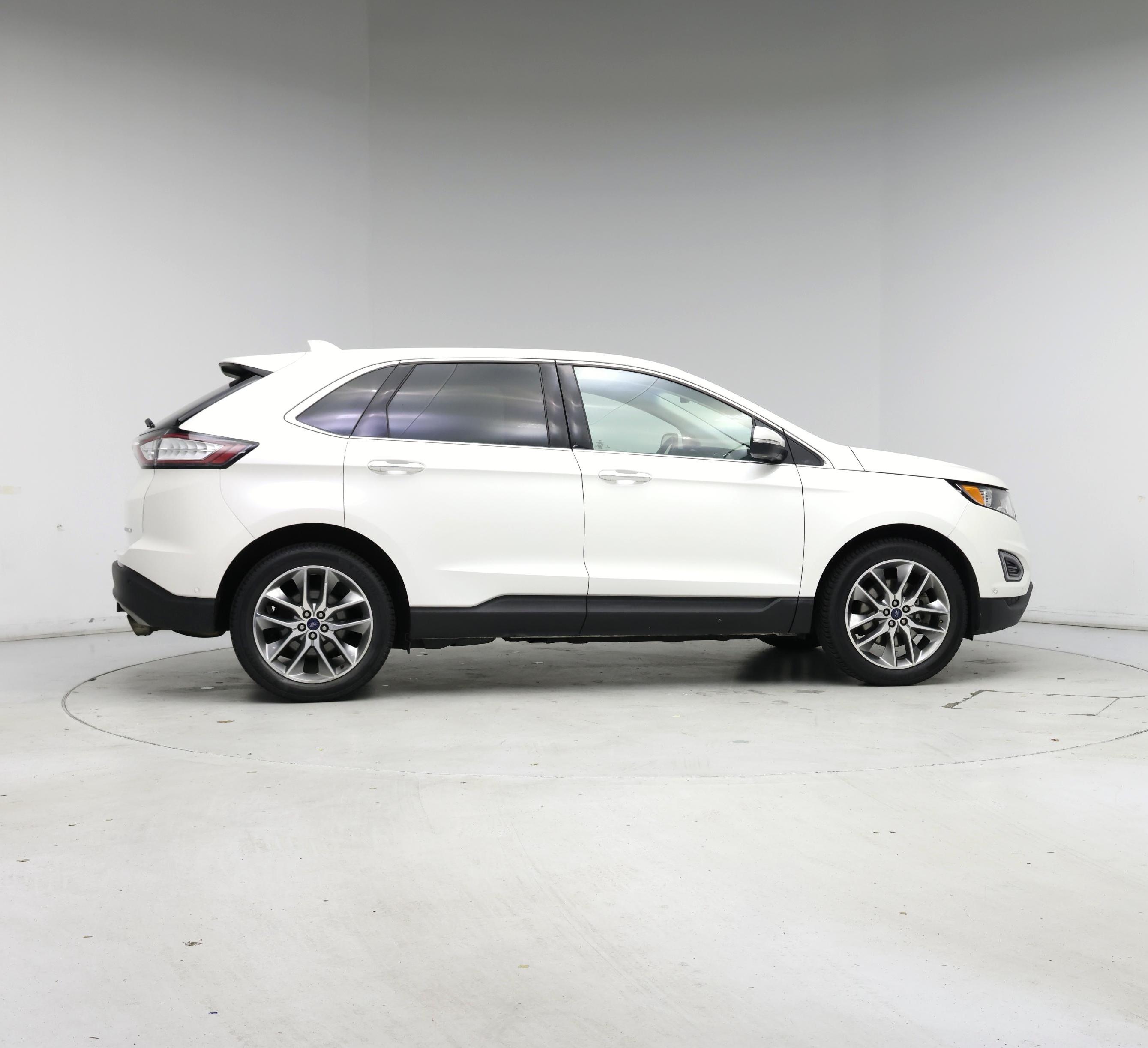 Thumbnail: 2016 Ford Edge - 7