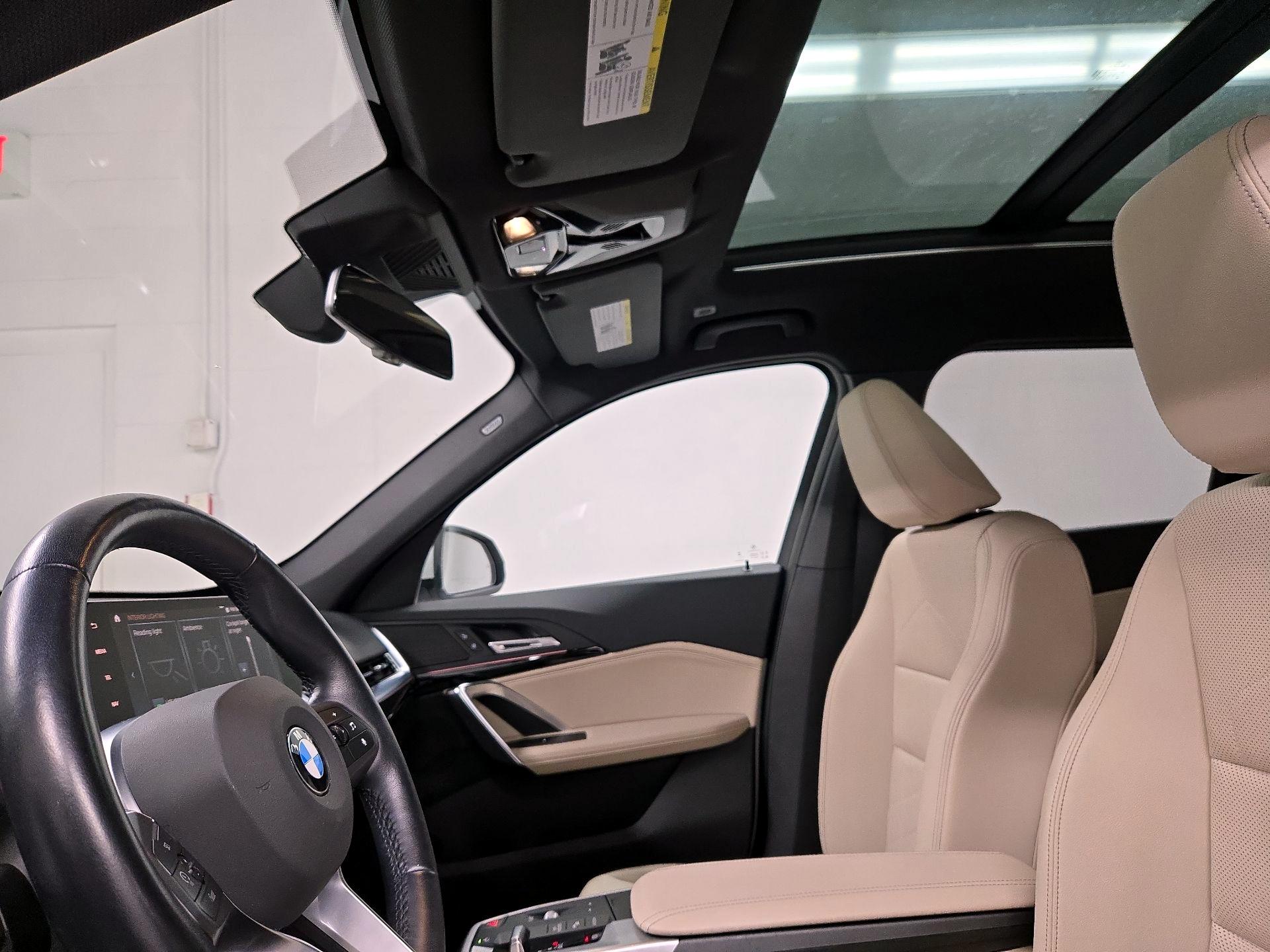 Thumbnail: 2023 BMW X1 - 20