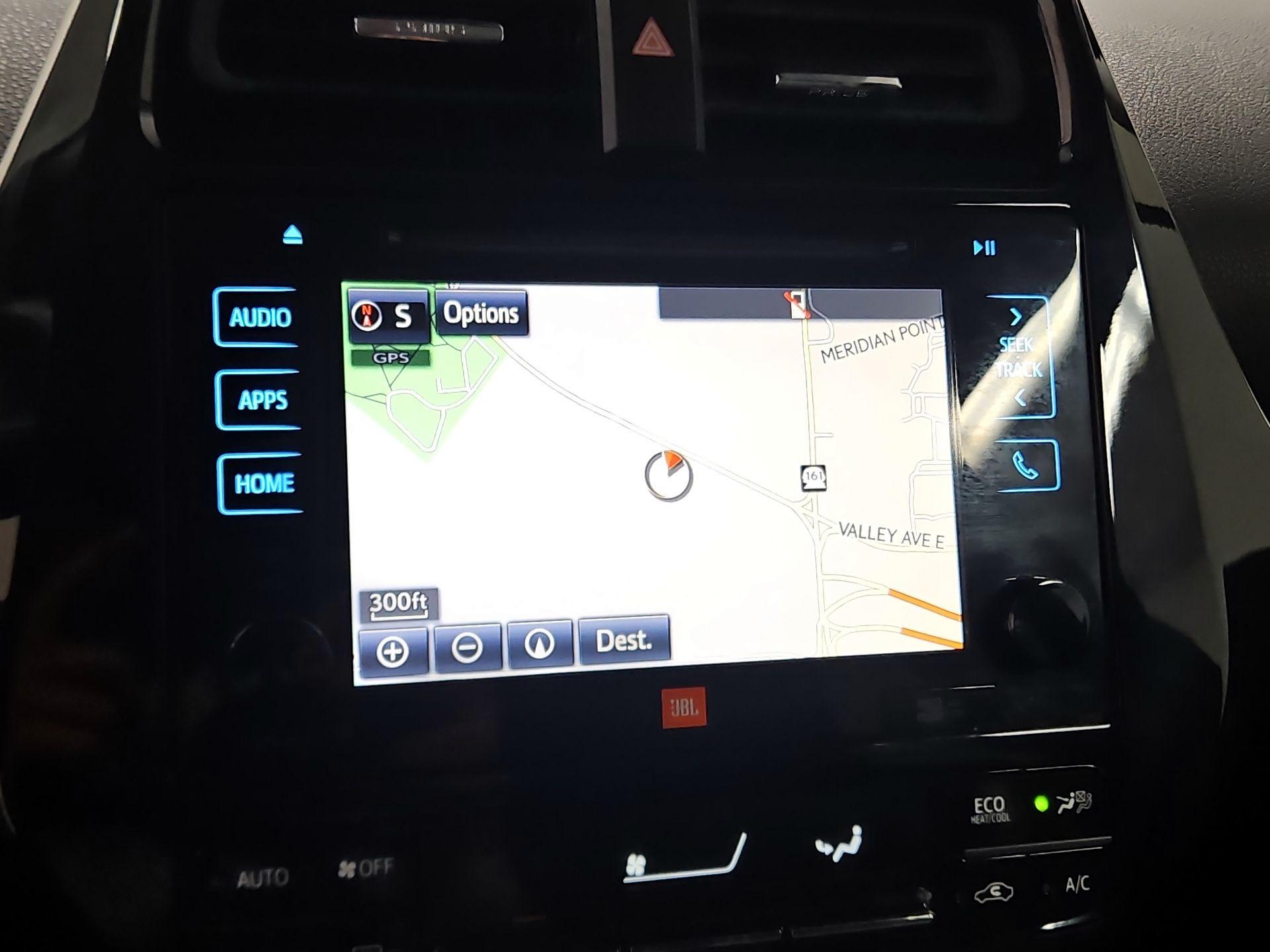 Thumbnail: 2017 Toyota Prius - 14