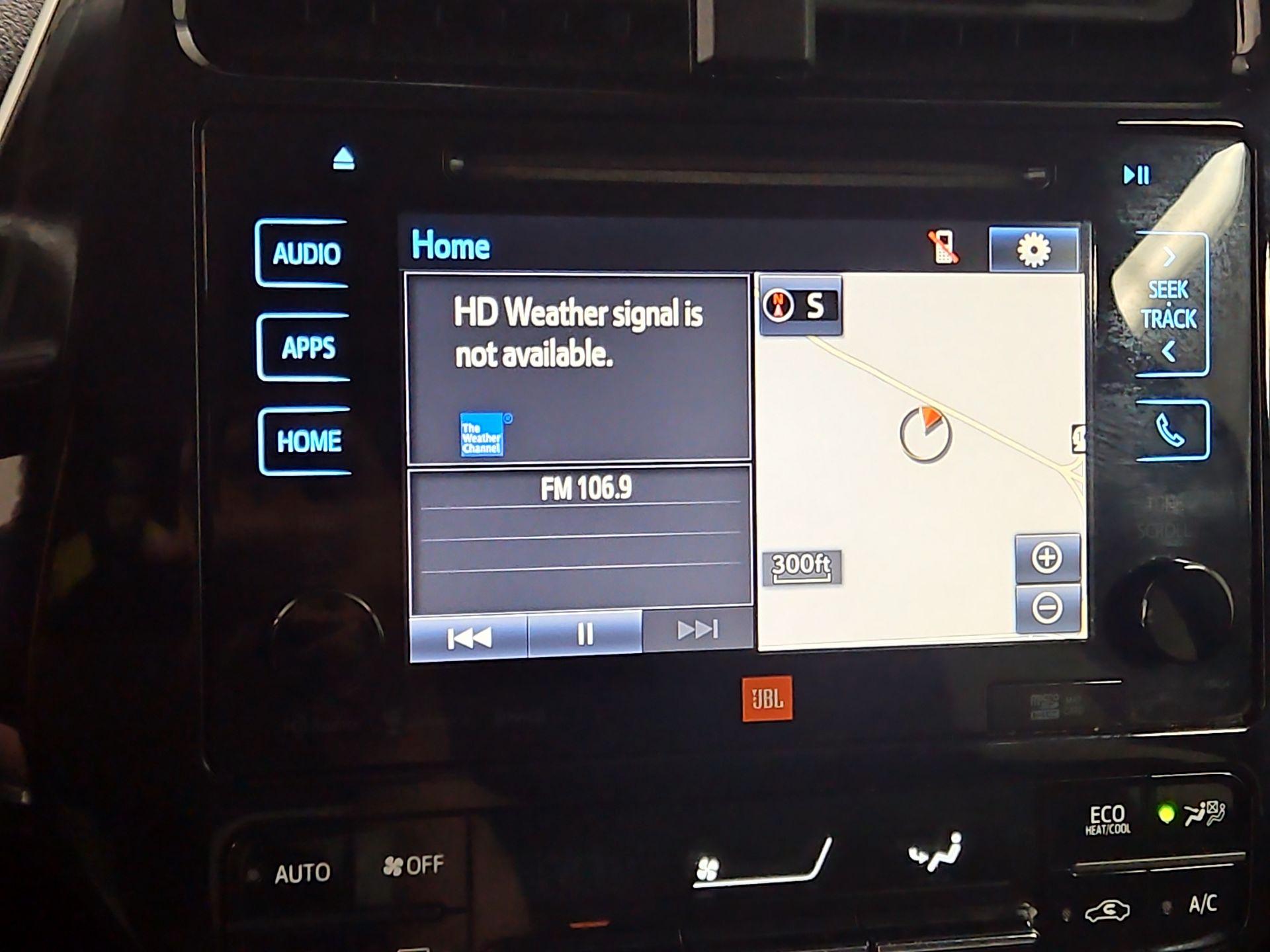 Thumbnail: 2017 Toyota Prius - 16
