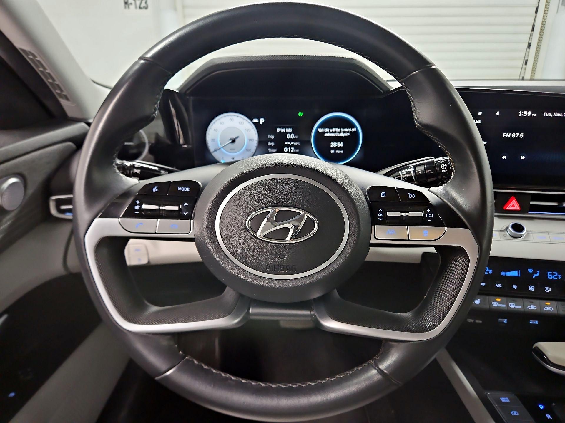 Thumbnail: 2023 Hyundai Elantra - 10