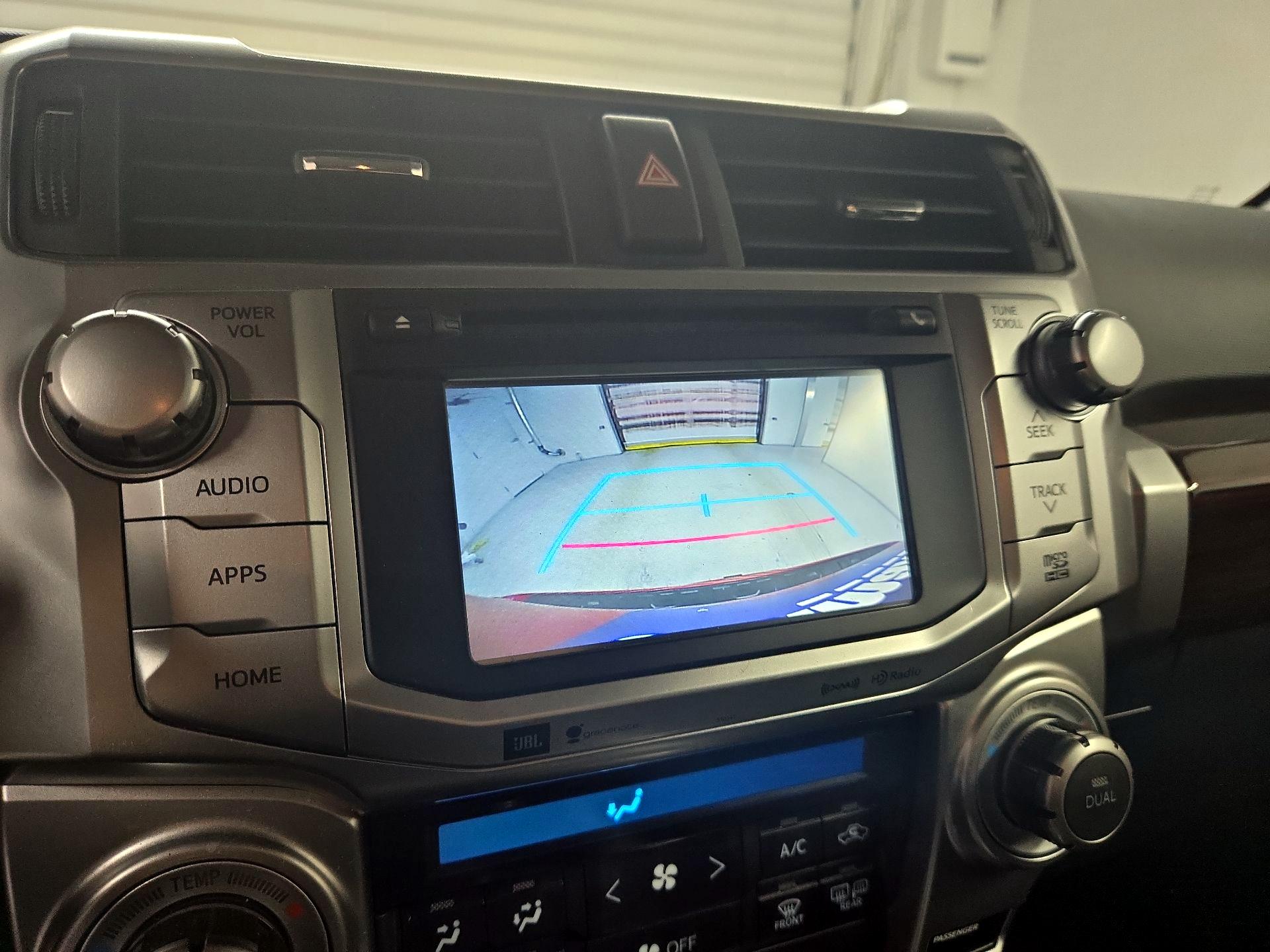 Thumbnail: 2018 Toyota 4Runner - 14