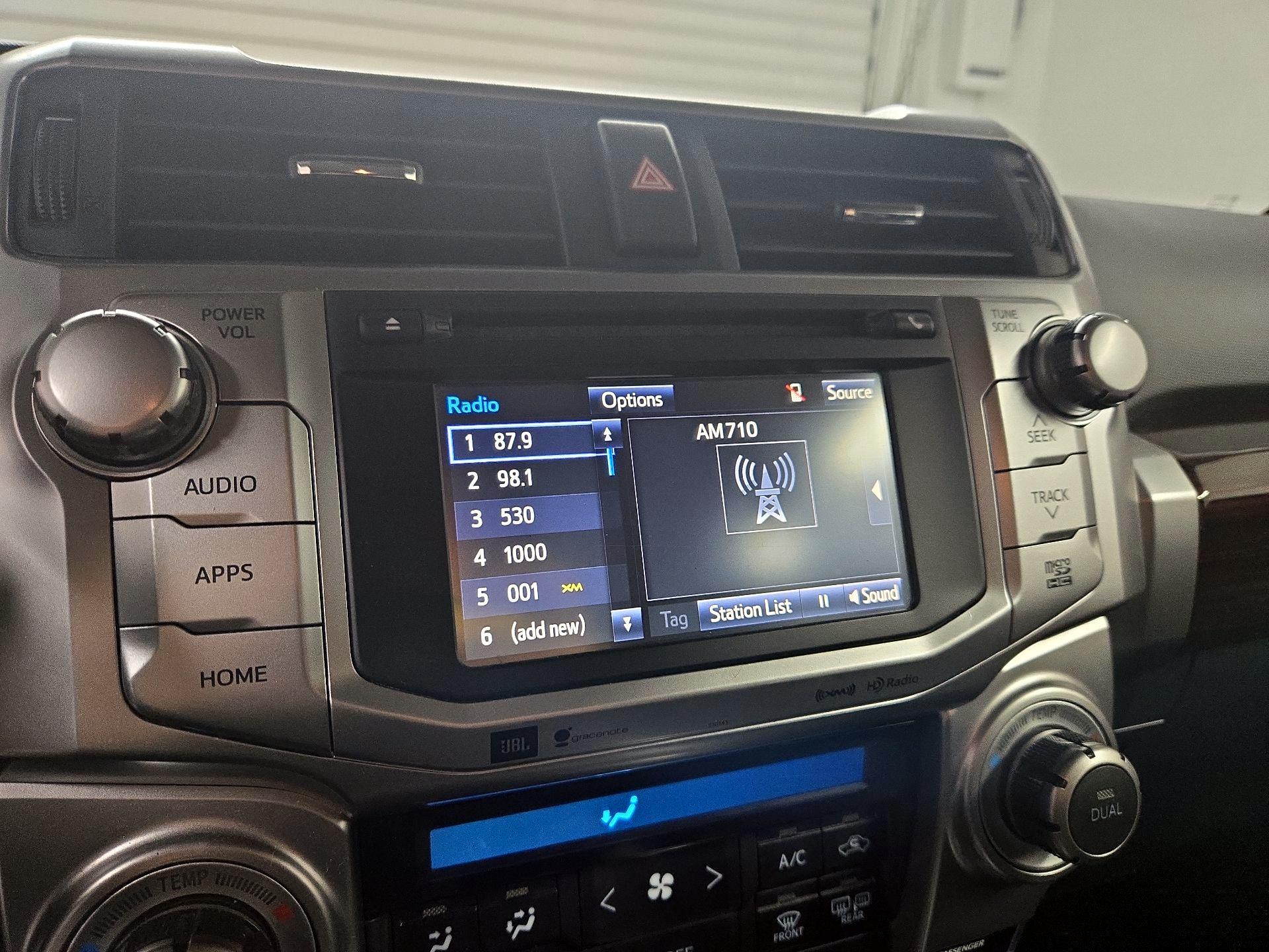 Thumbnail: 2018 Toyota 4Runner - 15