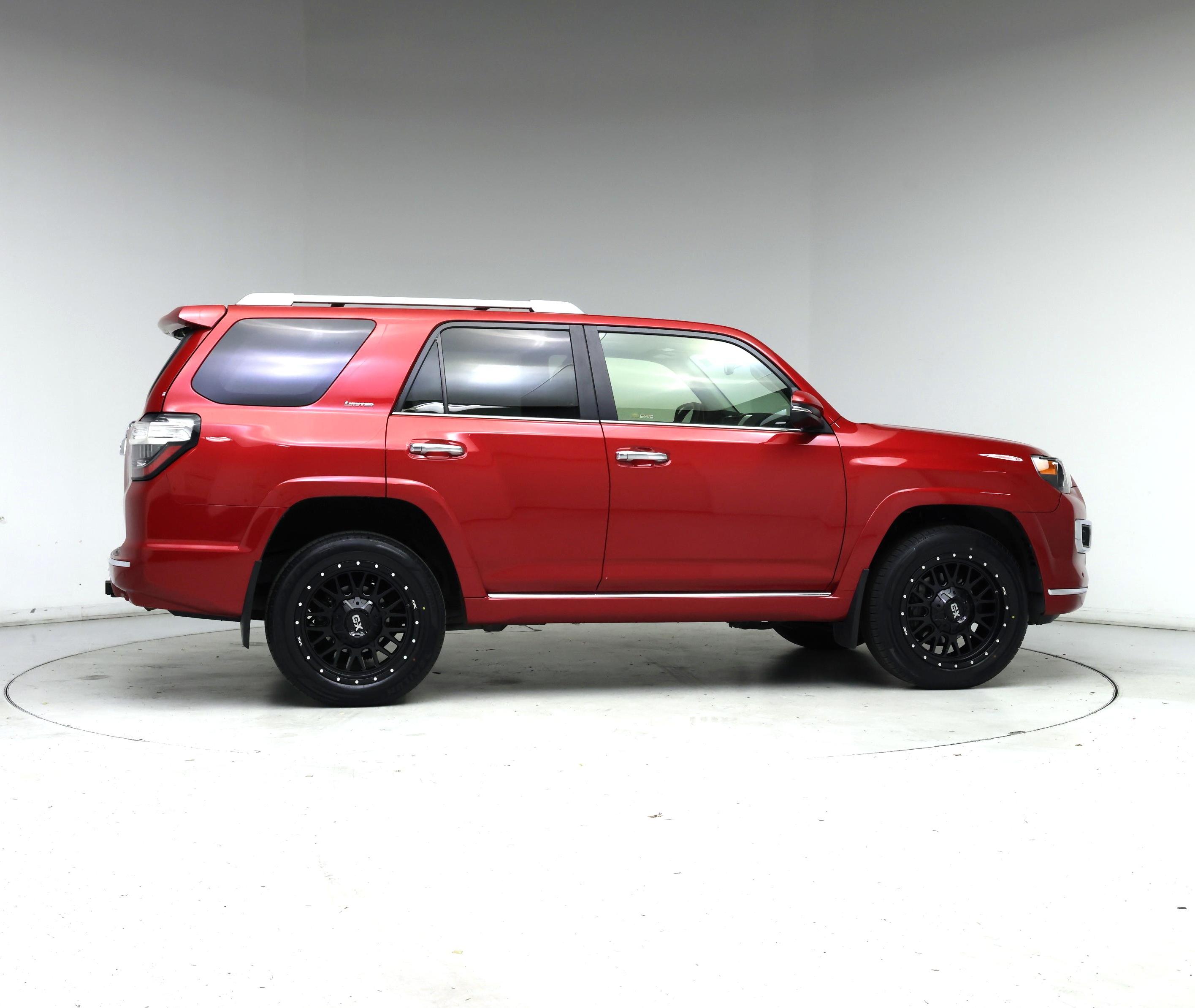 Thumbnail: 2018 Toyota 4Runner - 7