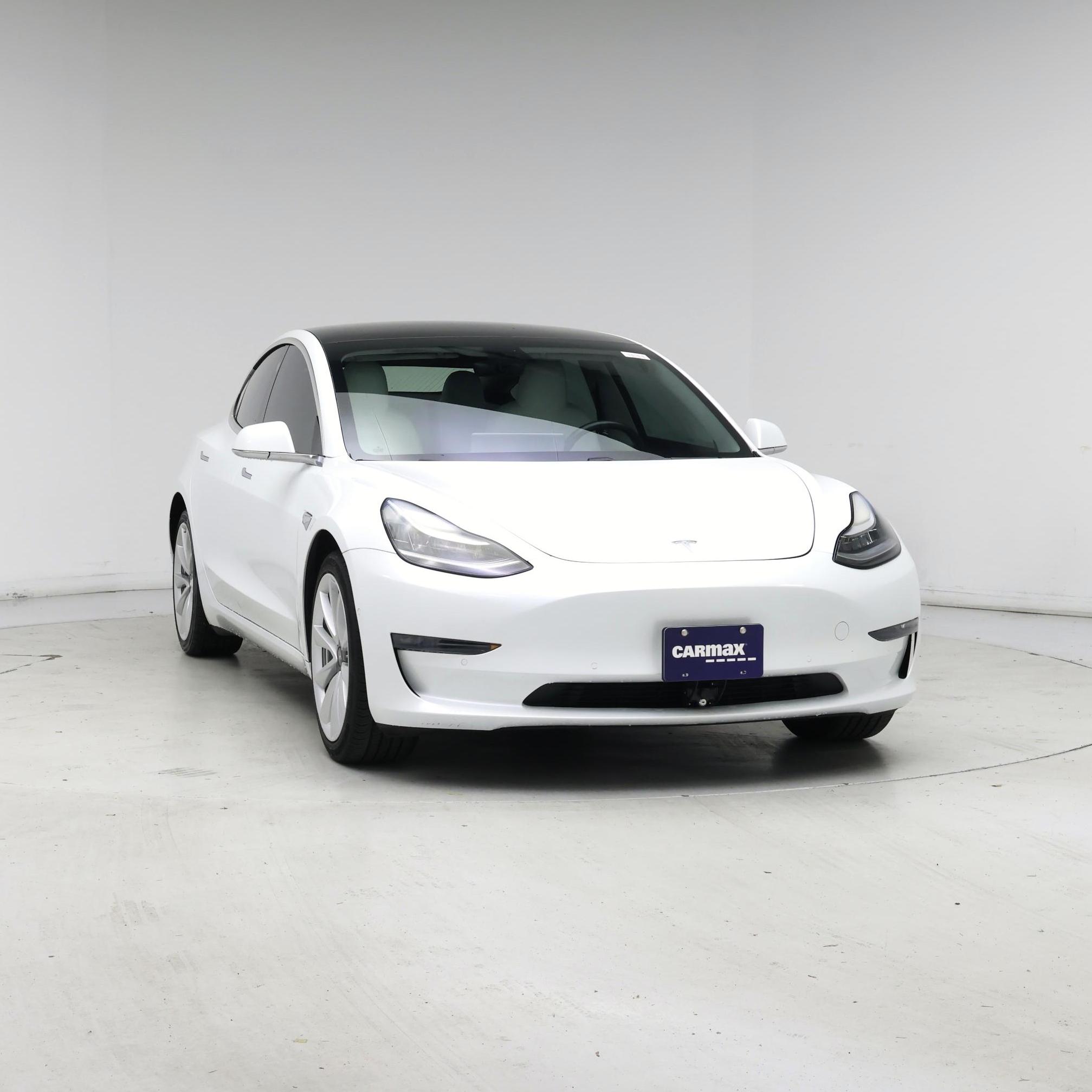 Thumbnail: 2019 Tesla Model 3 - 5