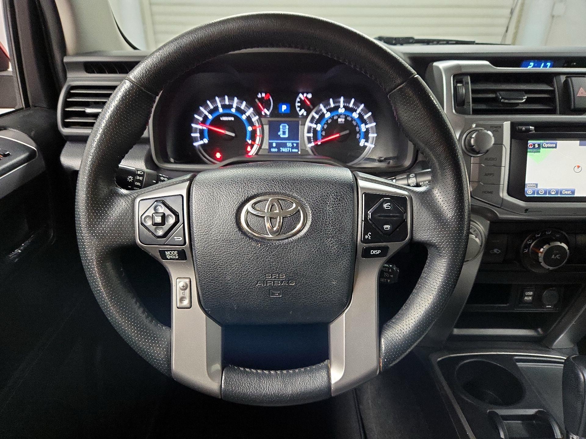 Thumbnail: 2019 Toyota 4Runner - 10