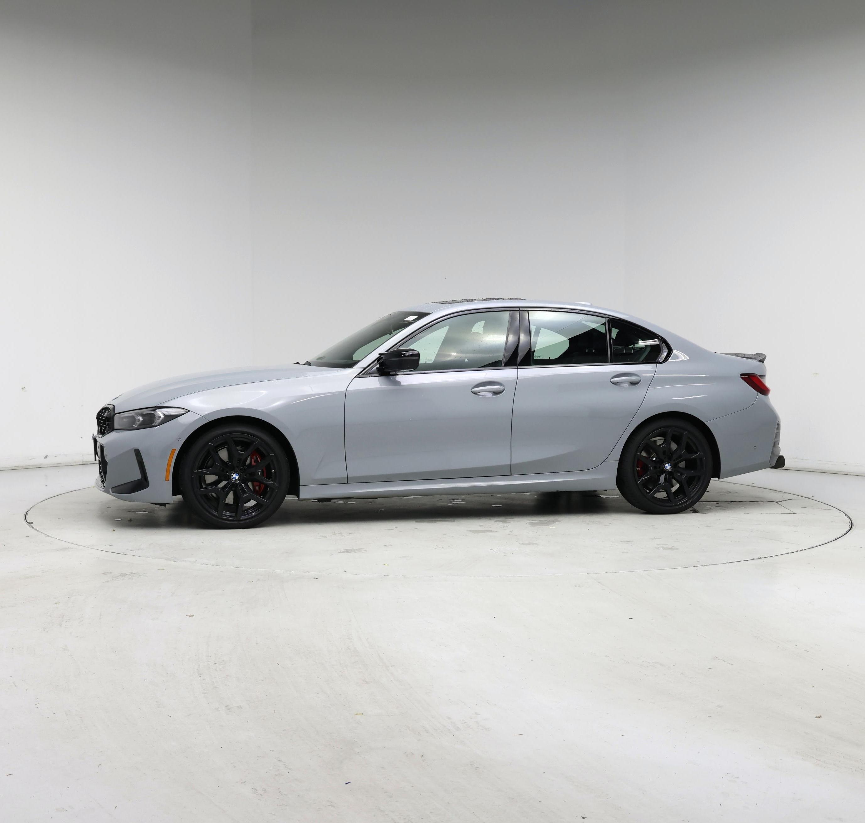 Thumbnail: 2025 BMW 3 Series - 3