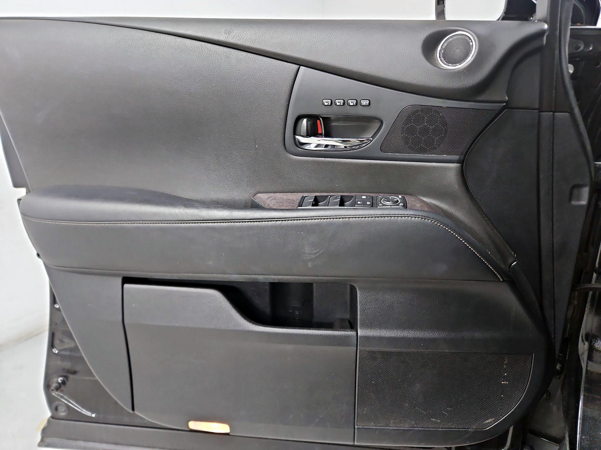 Thumbnail: 2015 Lexus RX - 12