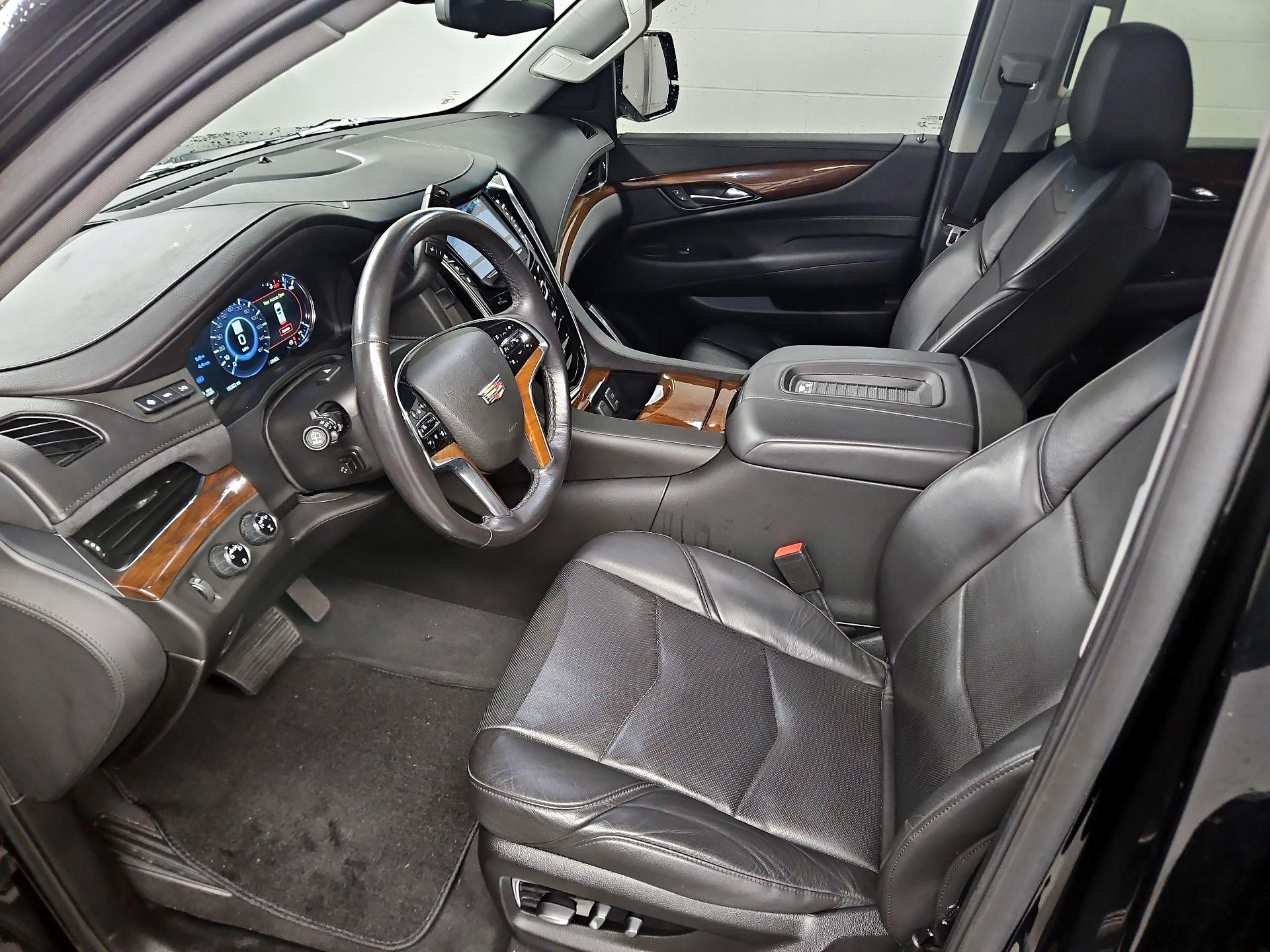 Thumbnail: 2020 Cadillac Escalade - 11