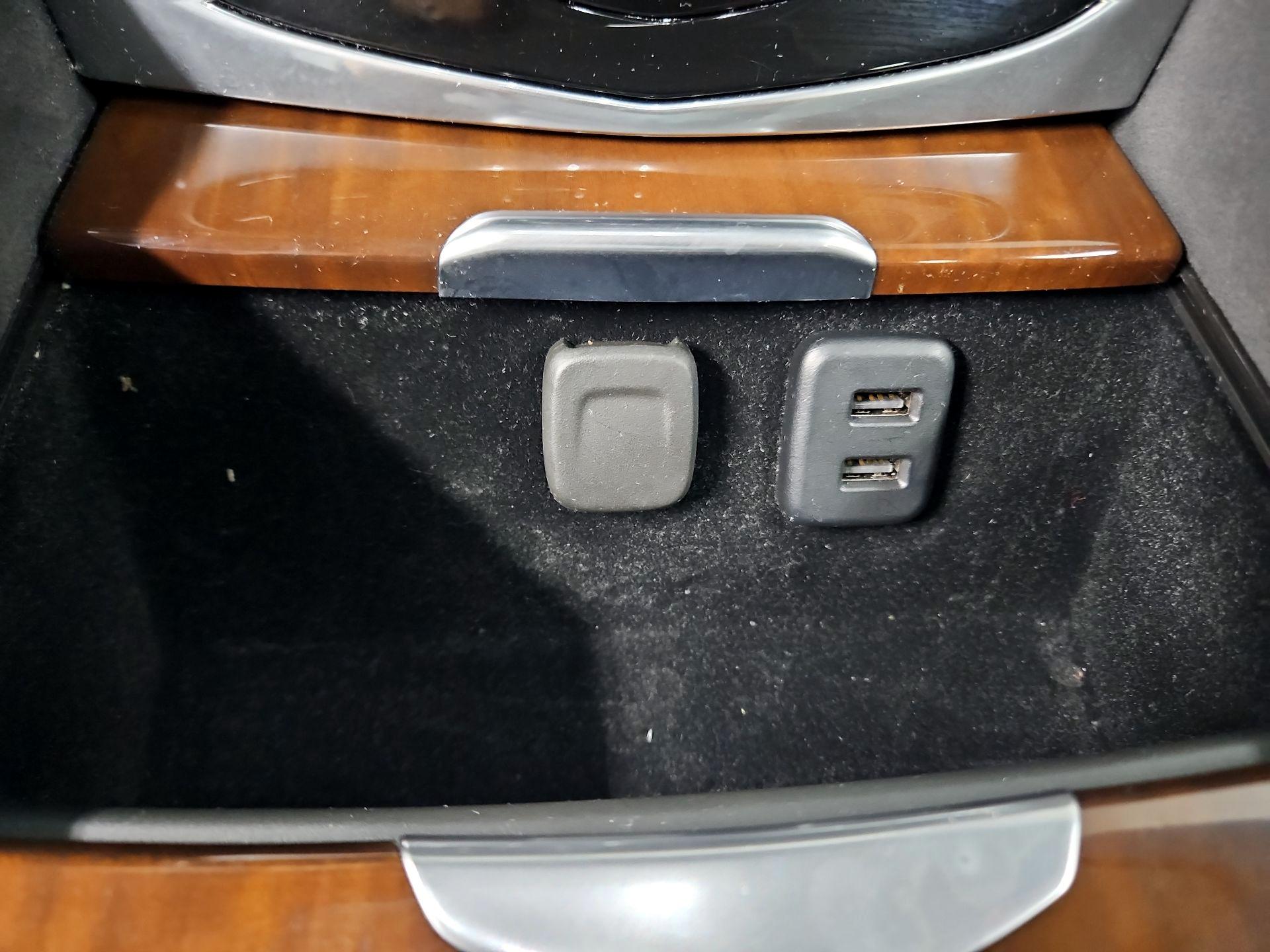 Thumbnail: 2020 Cadillac Escalade - 19