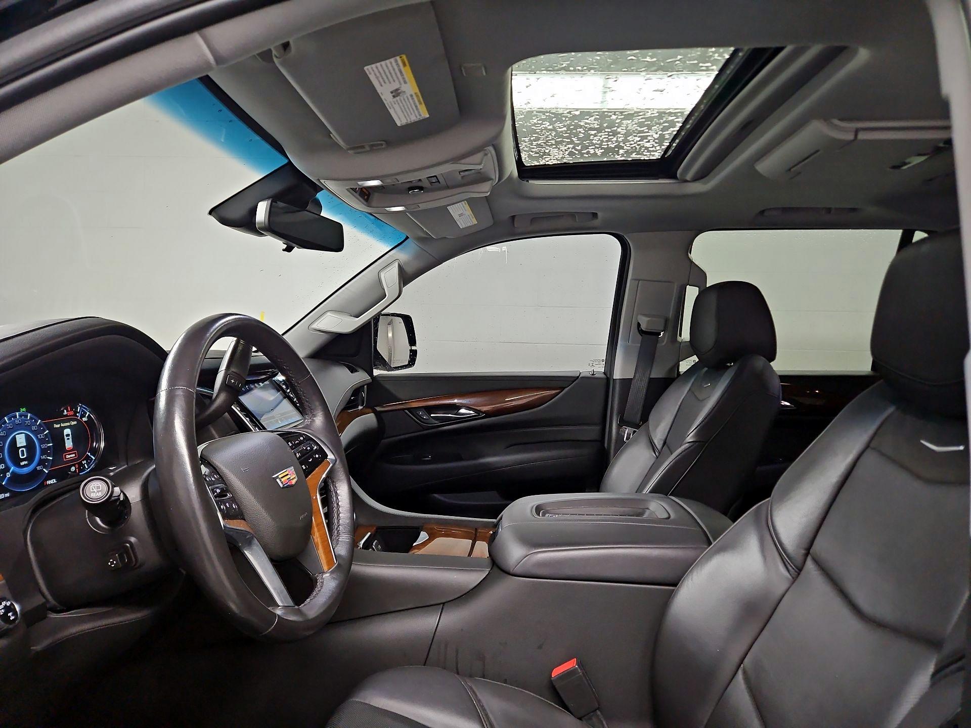 Thumbnail: 2020 Cadillac Escalade - 20