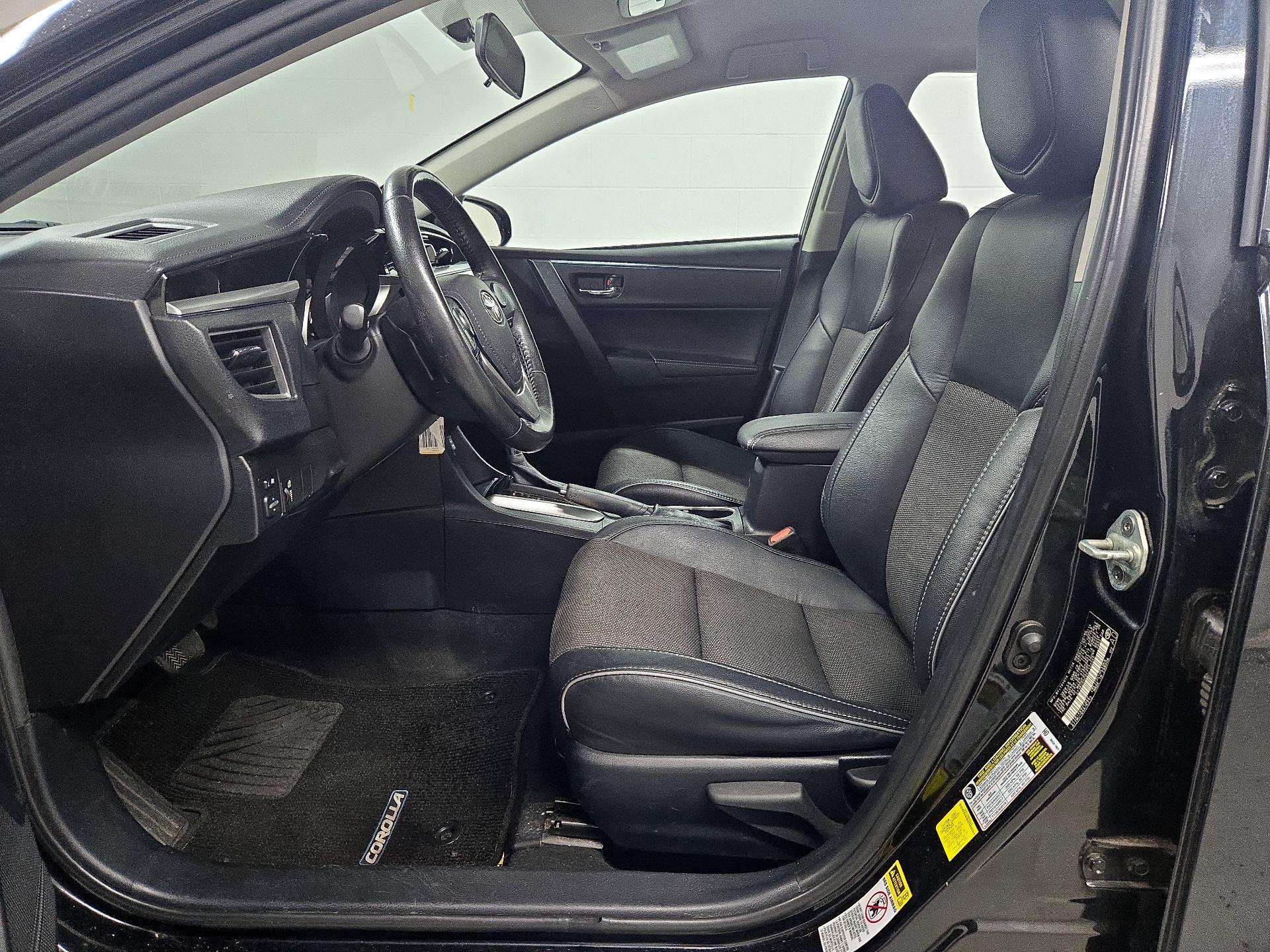 Thumbnail: 2014 Toyota Corolla - 11