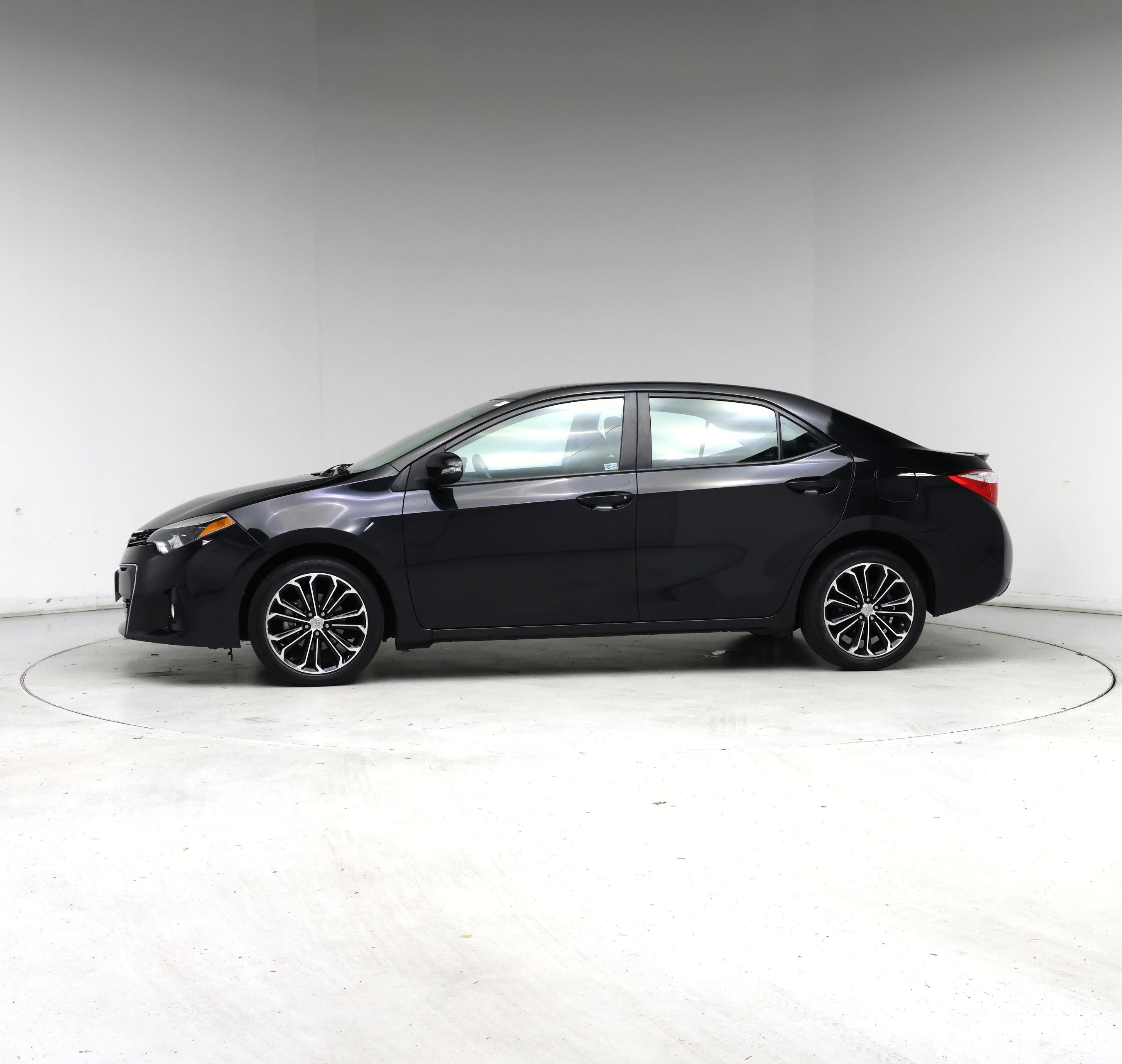 Thumbnail: 2014 Toyota Corolla - 3