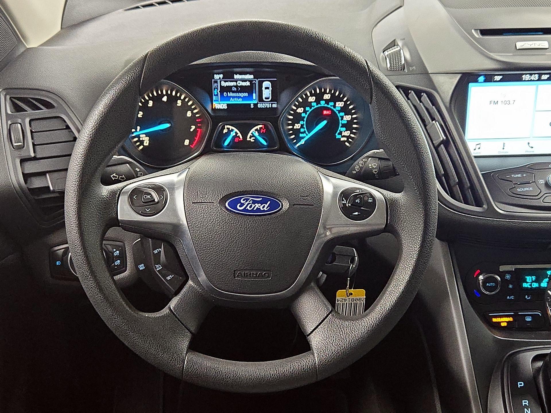 Thumbnail: 2016 Ford Escape - 10