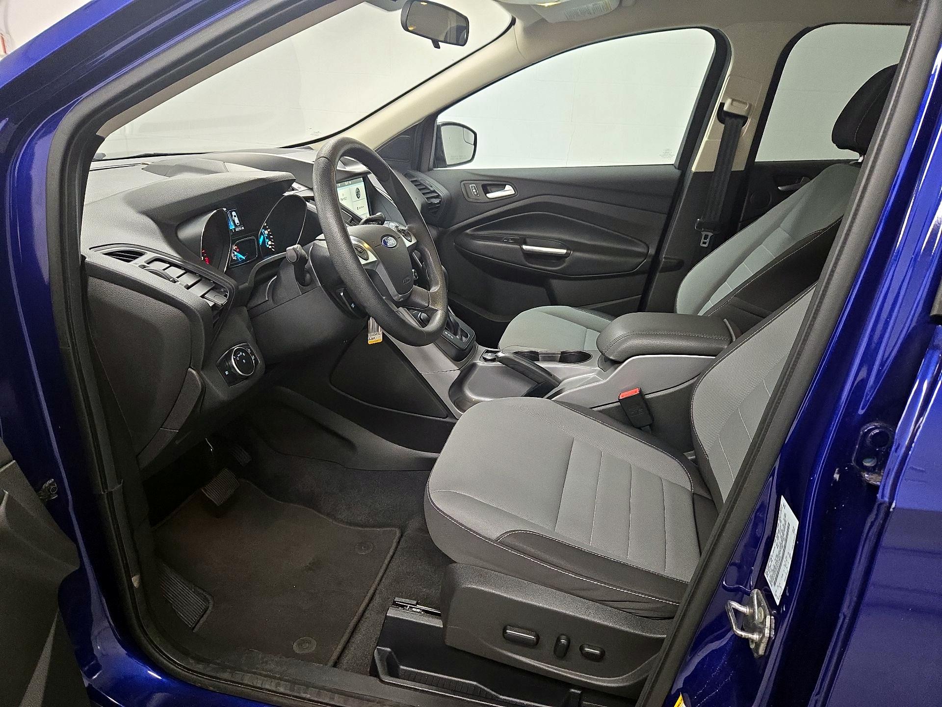 Thumbnail: 2016 Ford Escape - 11