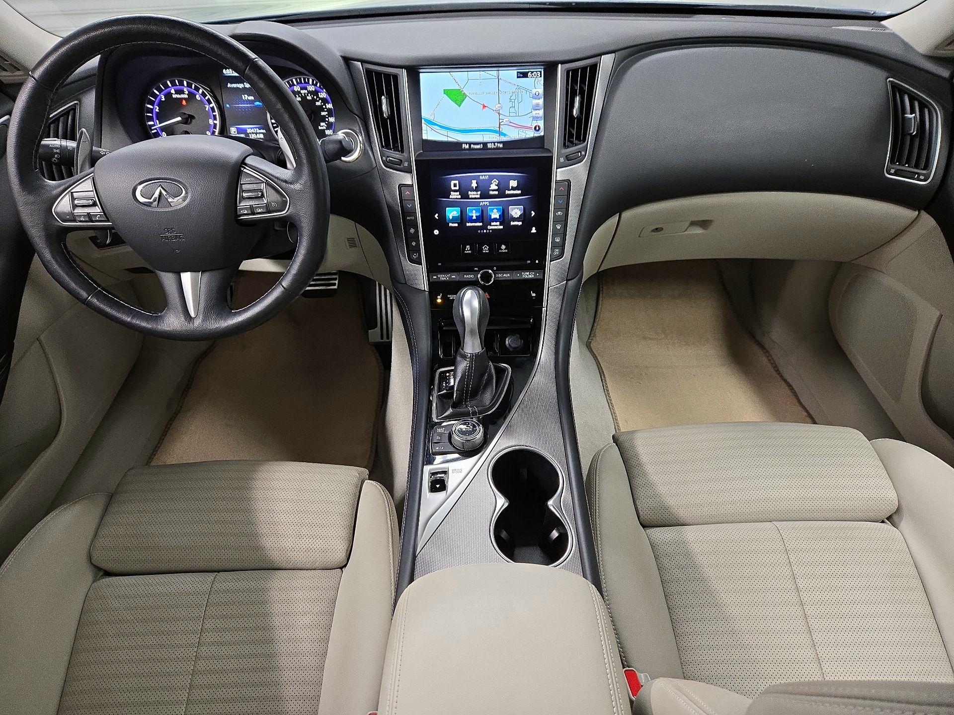 Thumbnail: 2015 INFINITI Q50 - 9